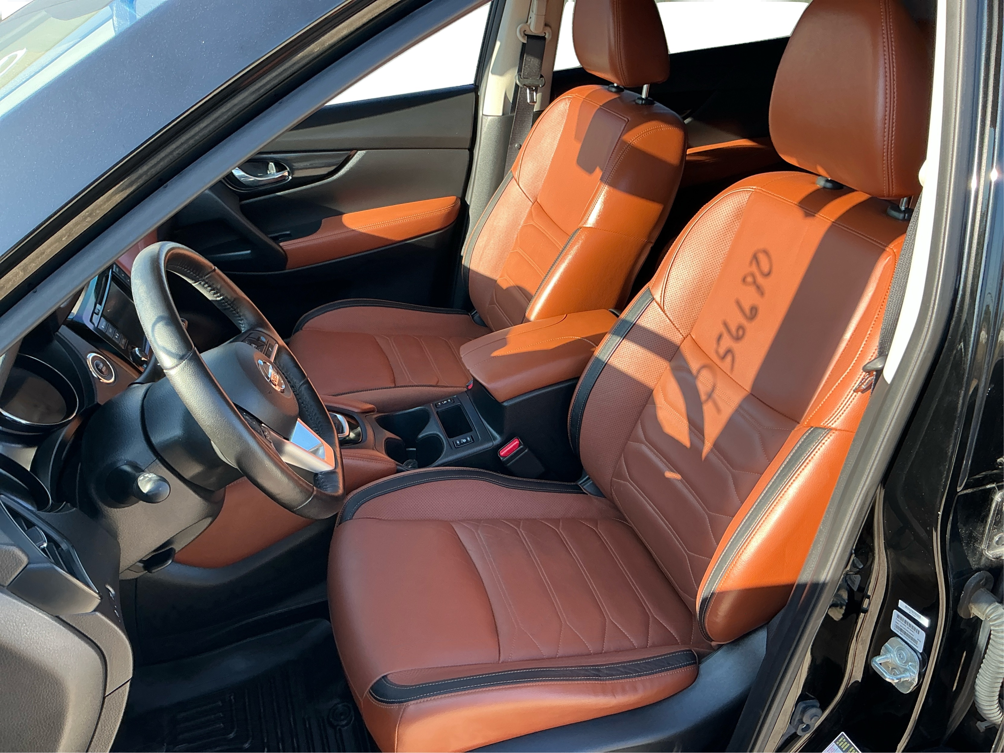 Neighborhood Autos, LLC - Used vehicle - SUV NISSAN ROGUE 2018