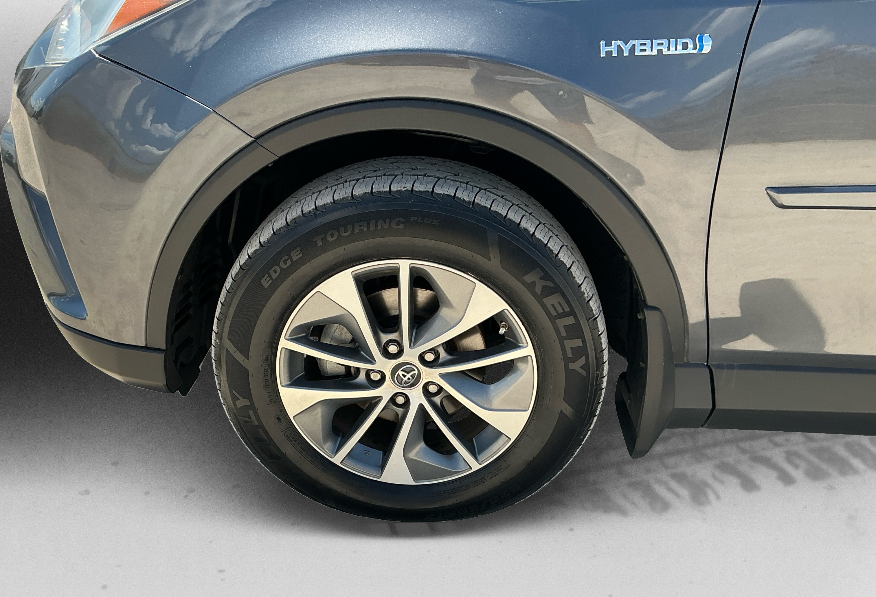 Neighborhood Autos, LLC - Used vehicle - SUV TOYOTA RAV4 HYBRID 2017