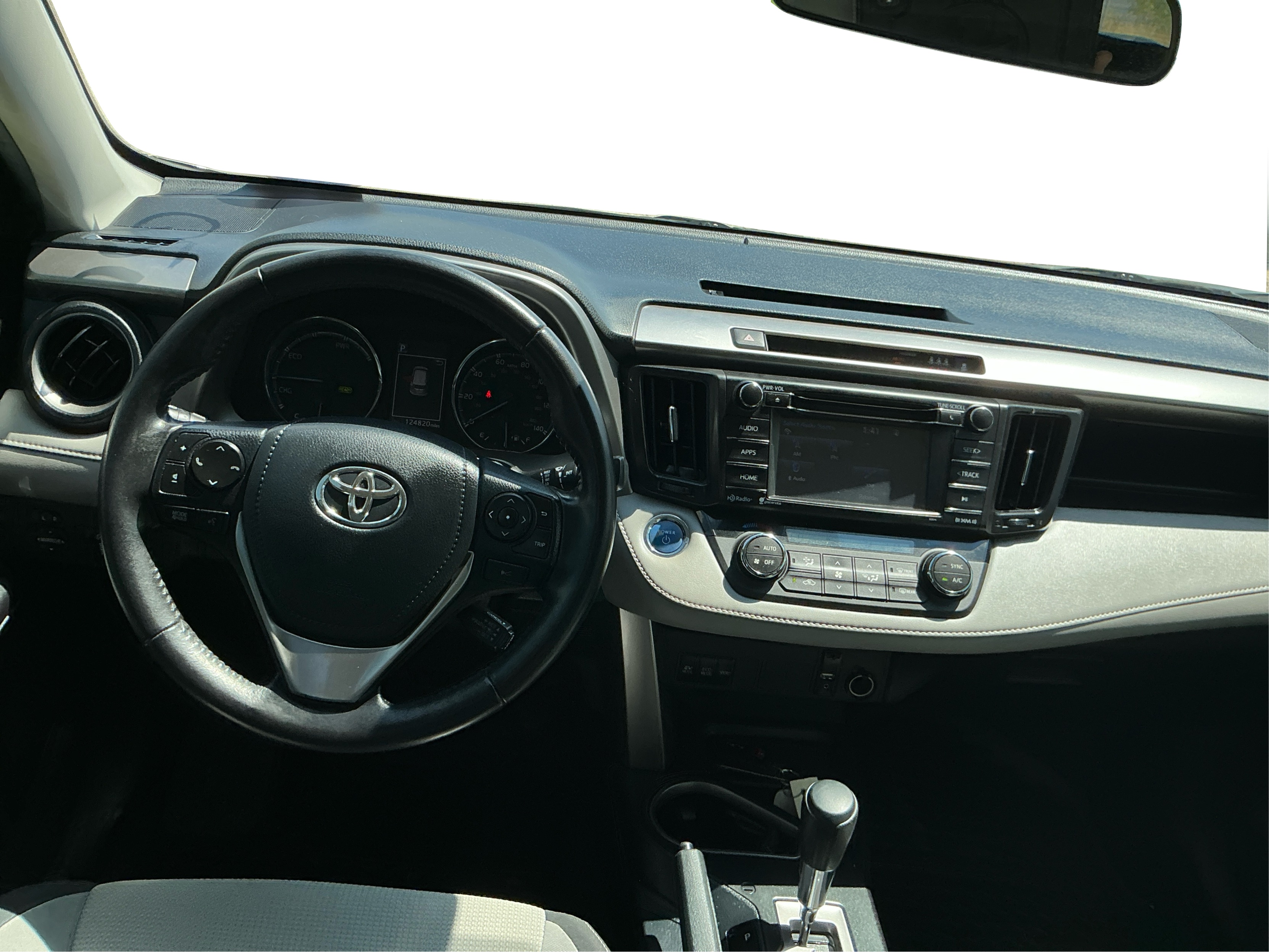 Neighborhood Autos, LLC - Used vehicle - SUV TOYOTA RAV4 HYBRID 2017