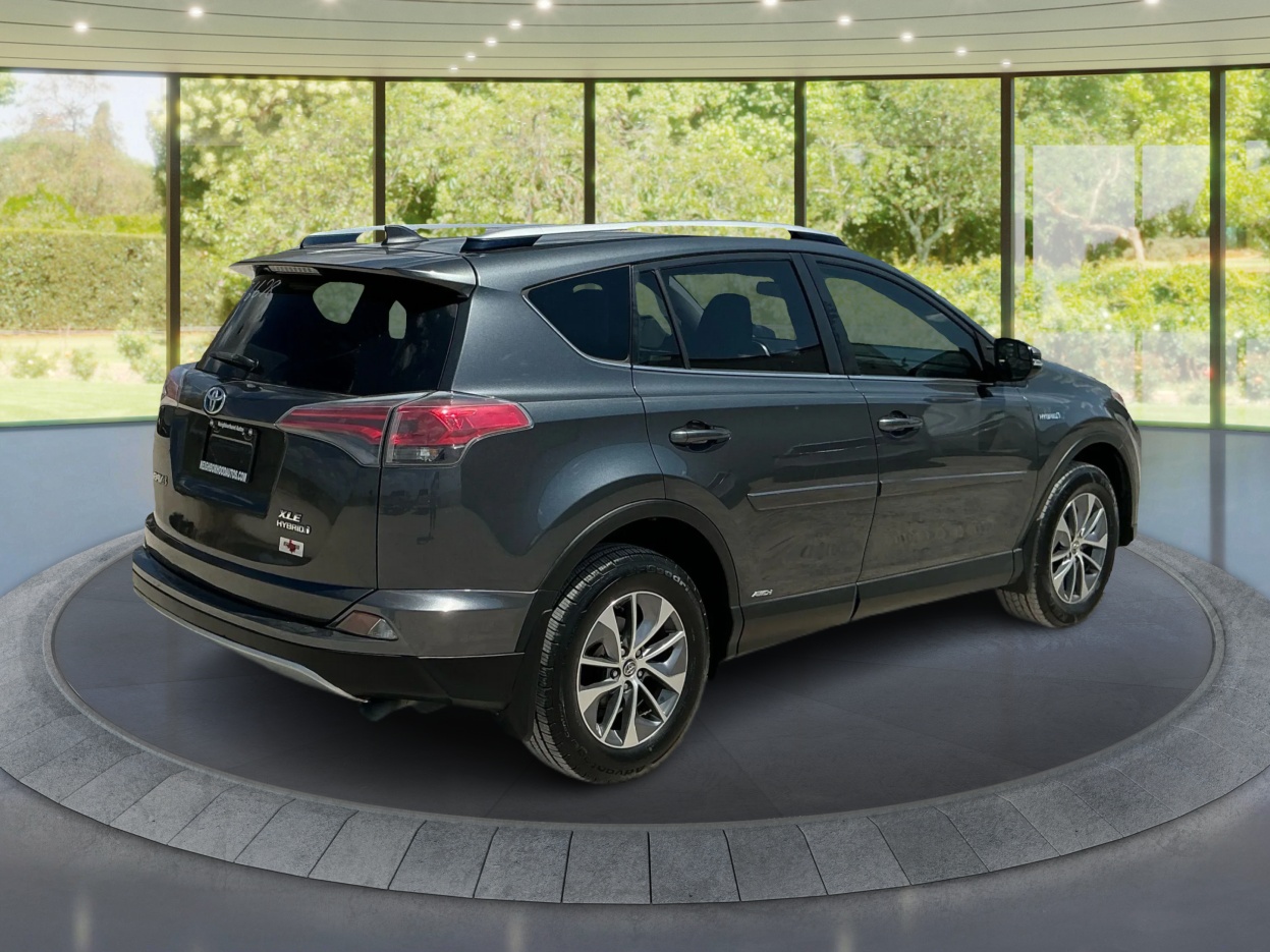 Neighborhood Autos, LLC - Used vehicle - SUV TOYOTA RAV4 HYBRID 2017