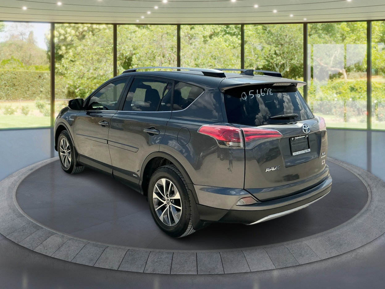 Neighborhood Autos, LLC - Used vehicle - SUV TOYOTA RAV4 HYBRID 2017