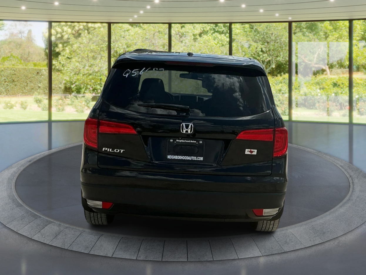 Neighborhood Autos, LLC - Used vehicle - SUV HONDA PILOT 2017