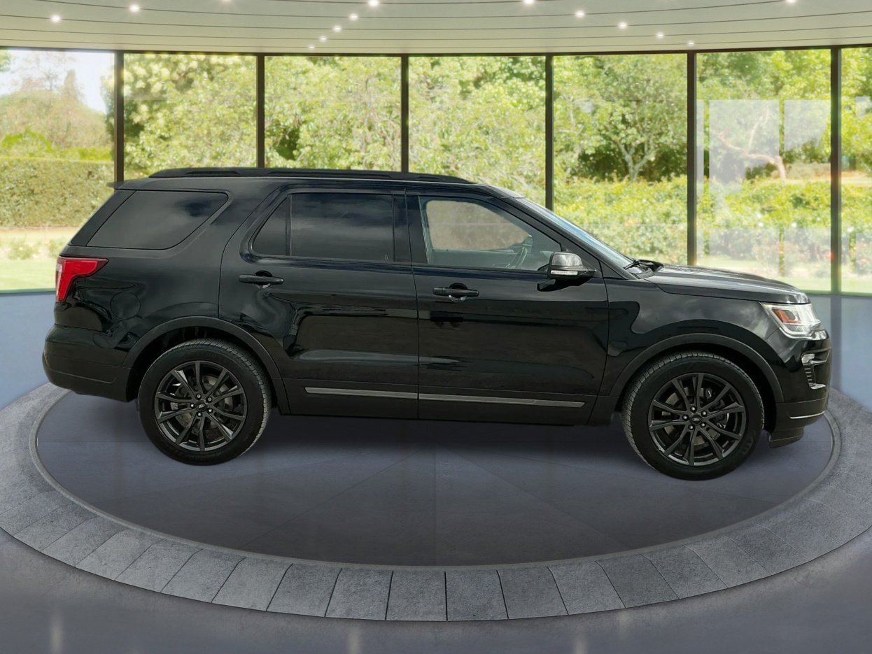 Neighborhood Autos, LLC - Used vehicle - SUV FORD EXPLORER 2018