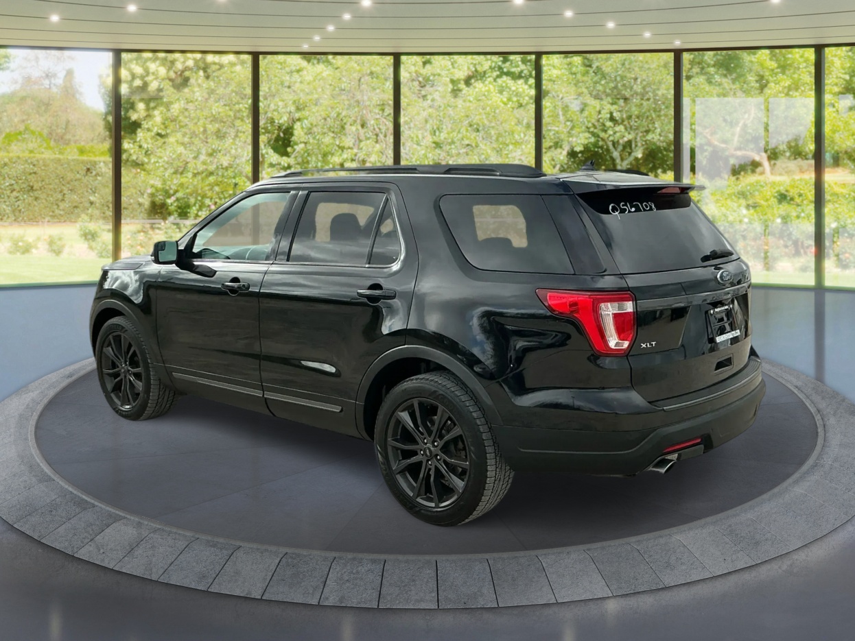 Neighborhood Autos, LLC - Used vehicle - SUV FORD EXPLORER 2018