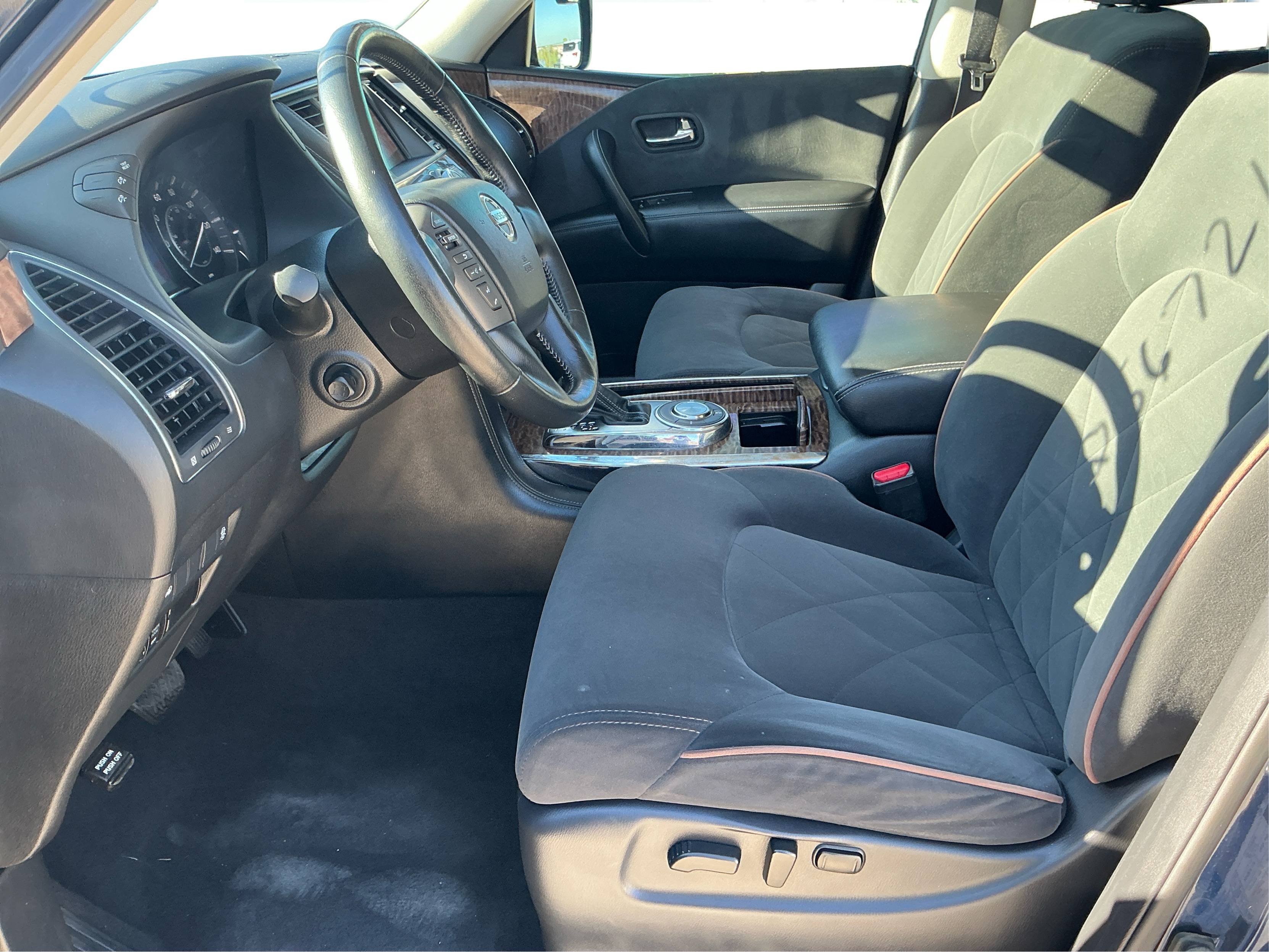 Neighborhood Autos, LLC - Used vehicle - SUV NISSAN ARMADA 2019
