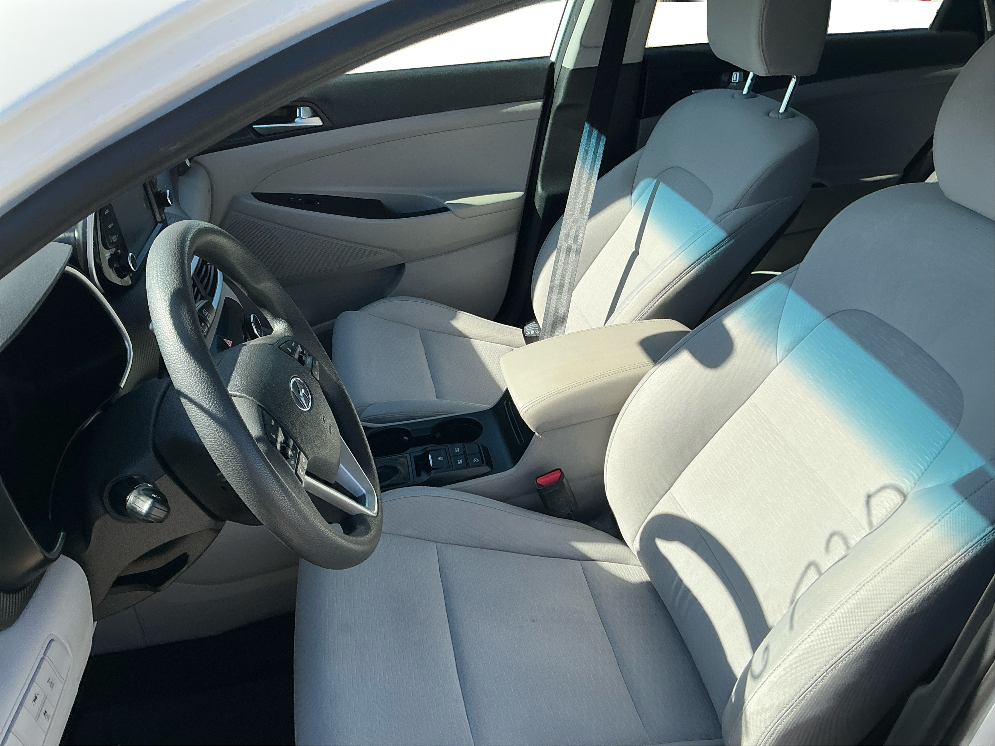 Neighborhood Autos, LLC - Used vehicle - SUV HYUNDAI TUCSON 2020