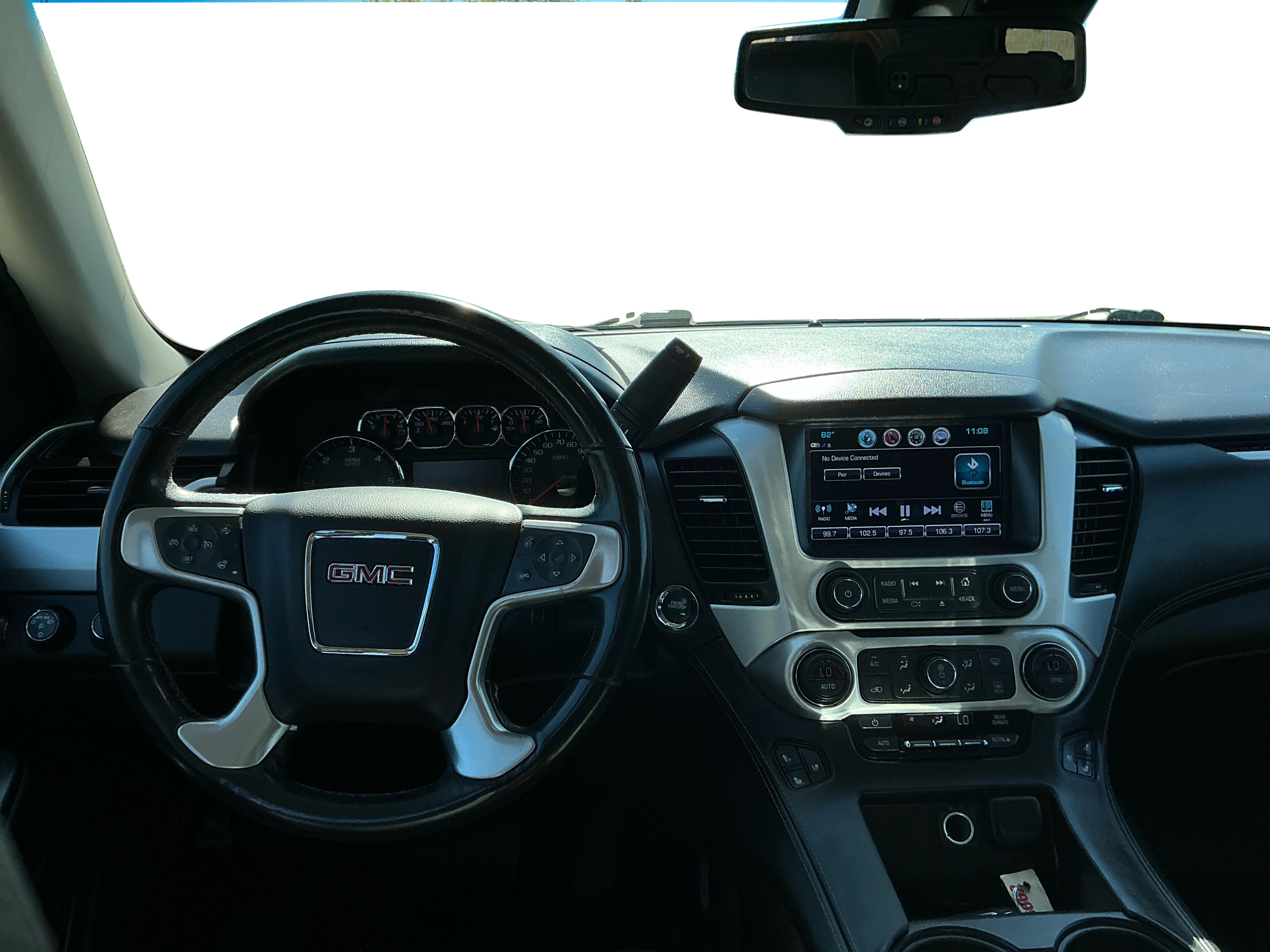 Neighborhood Autos, LLC - Used vehicle - SUV GMC YUKON 2019