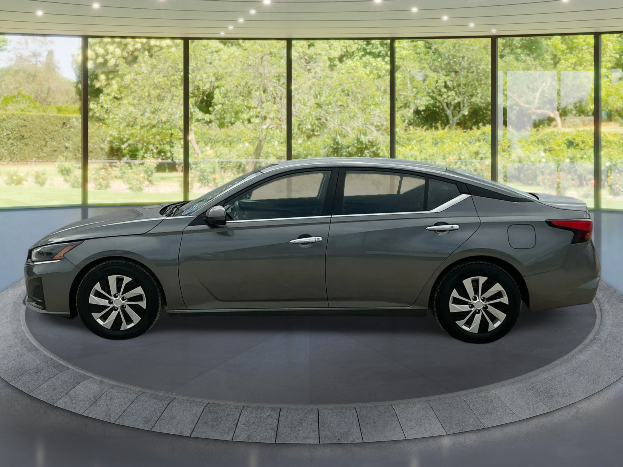 Neighborhood Autos, LLC - Used vehicle - SEDAN NISSAN ALTIMA 2023