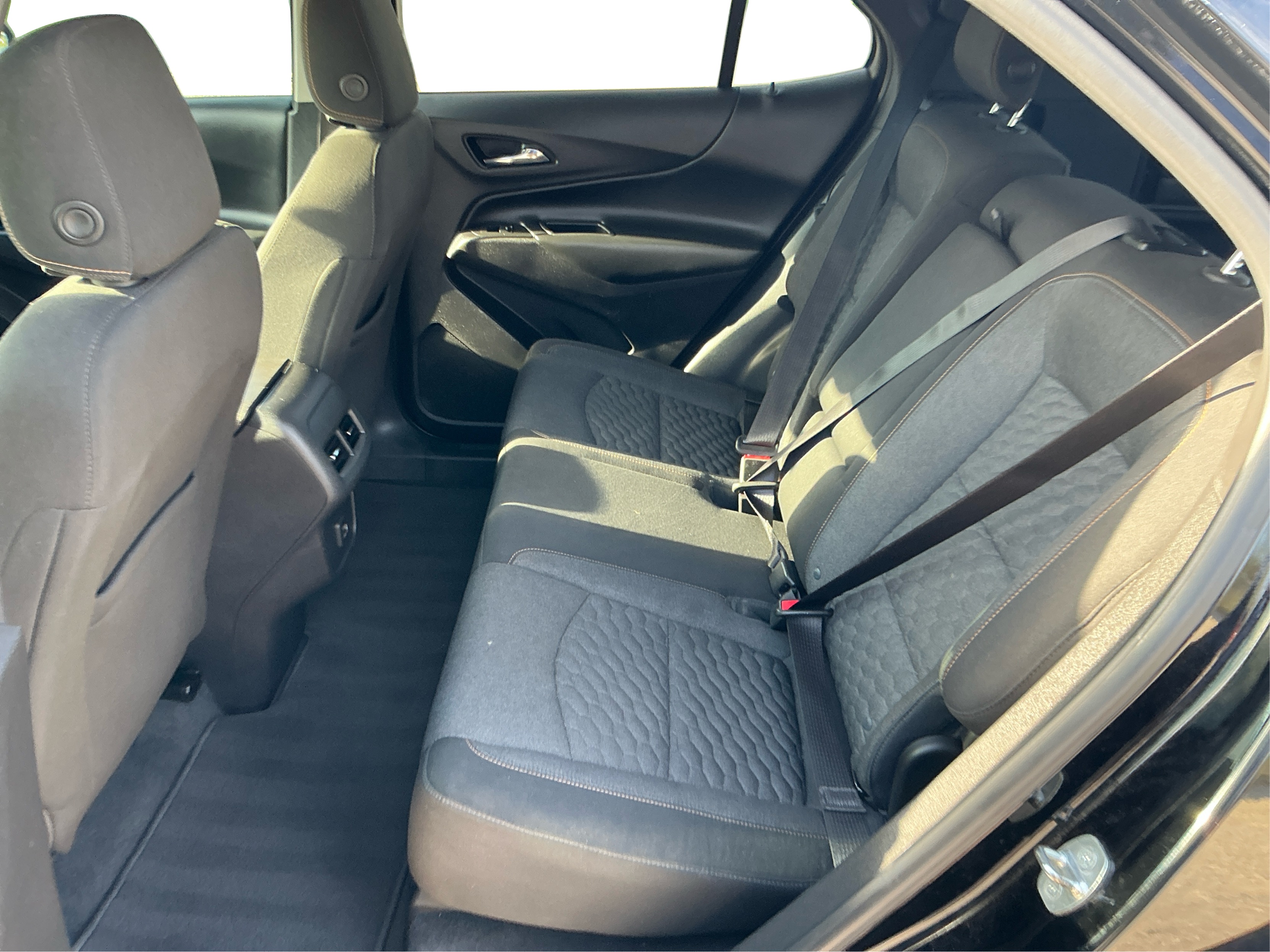 Neighborhood Autos, LLC - Used vehicle - SUV CHEVROLET EQUINOX 2019