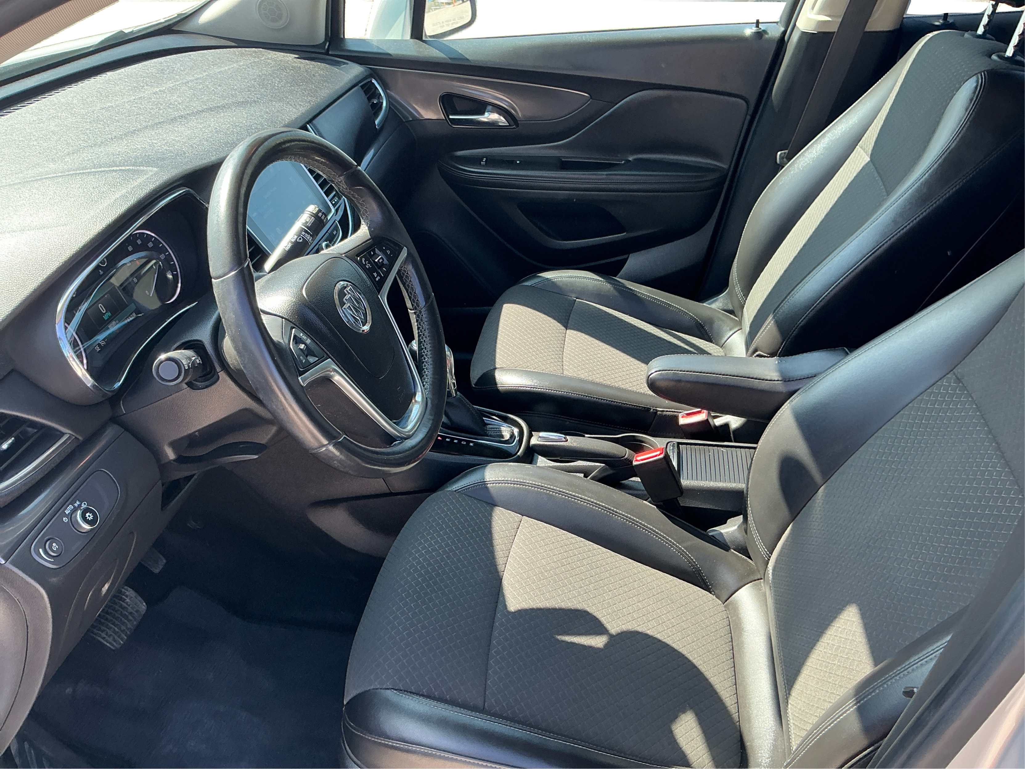 Neighborhood Autos, LLC - Used vehicle - SUV BUICK ENCORE 2018
