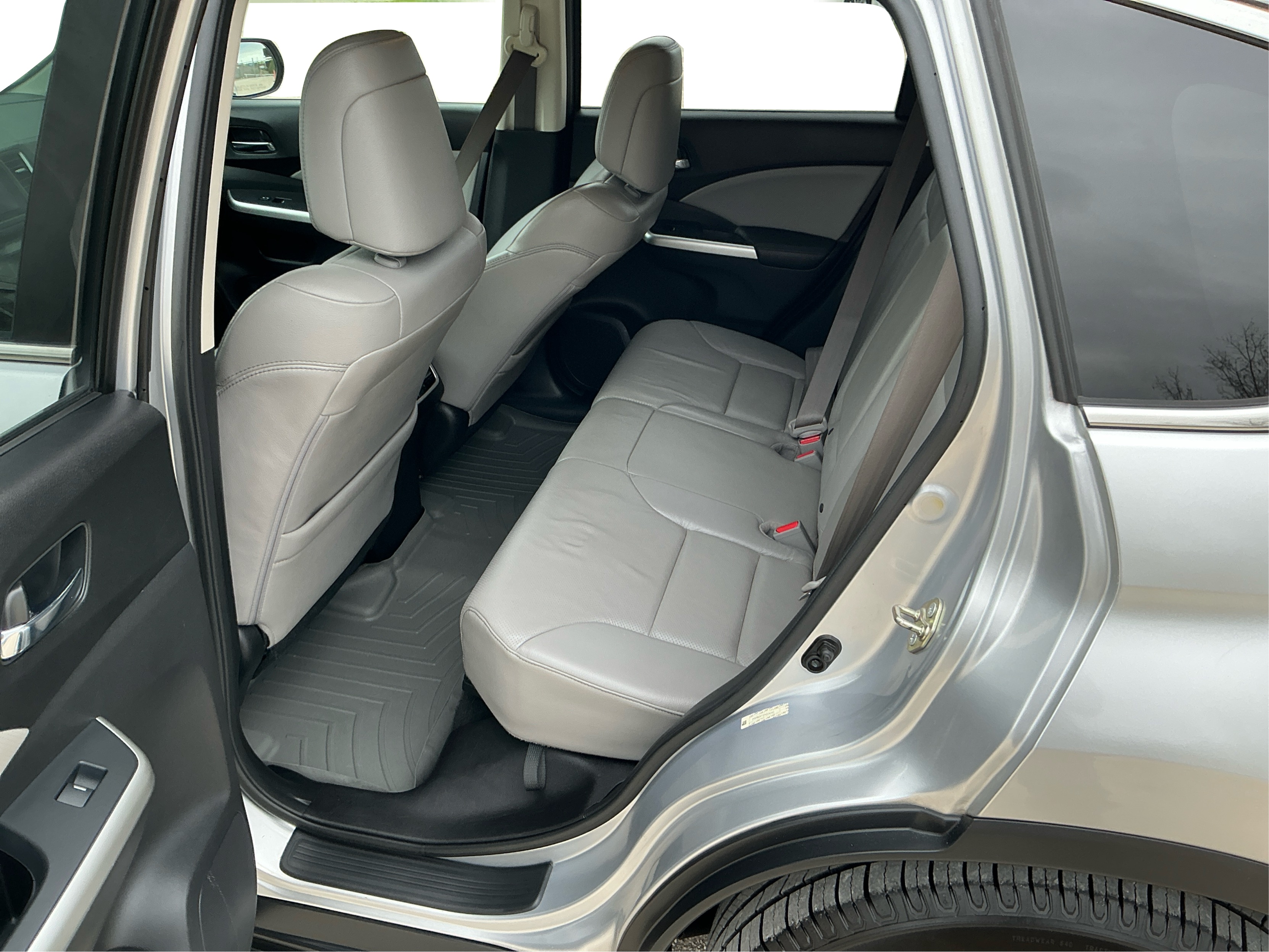 Neighborhood Autos, LLC - Used vehicle - SUV HONDA CR-V 2015