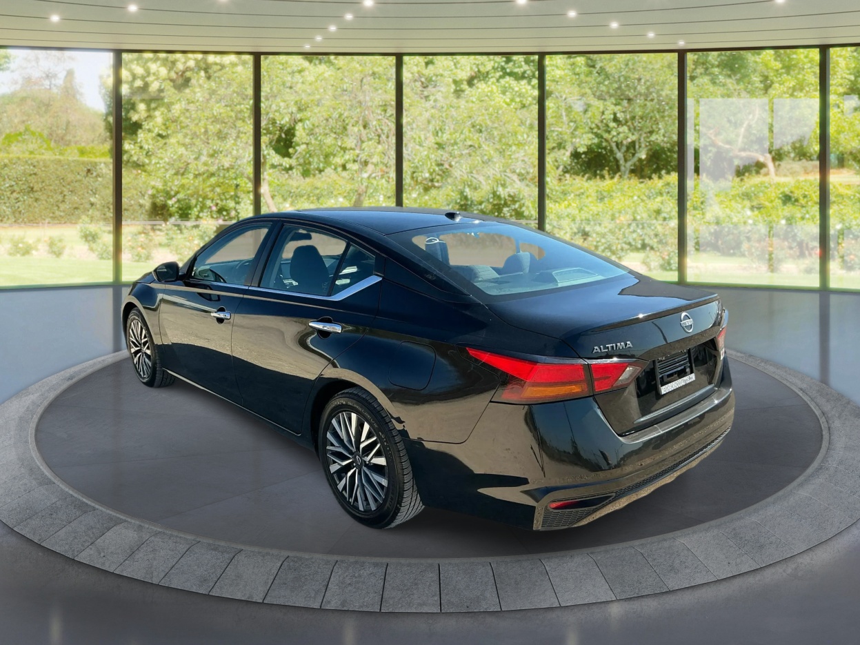 Neighborhood Autos, LLC - Used vehicle - SEDAN NISSAN ALTIMA 2024