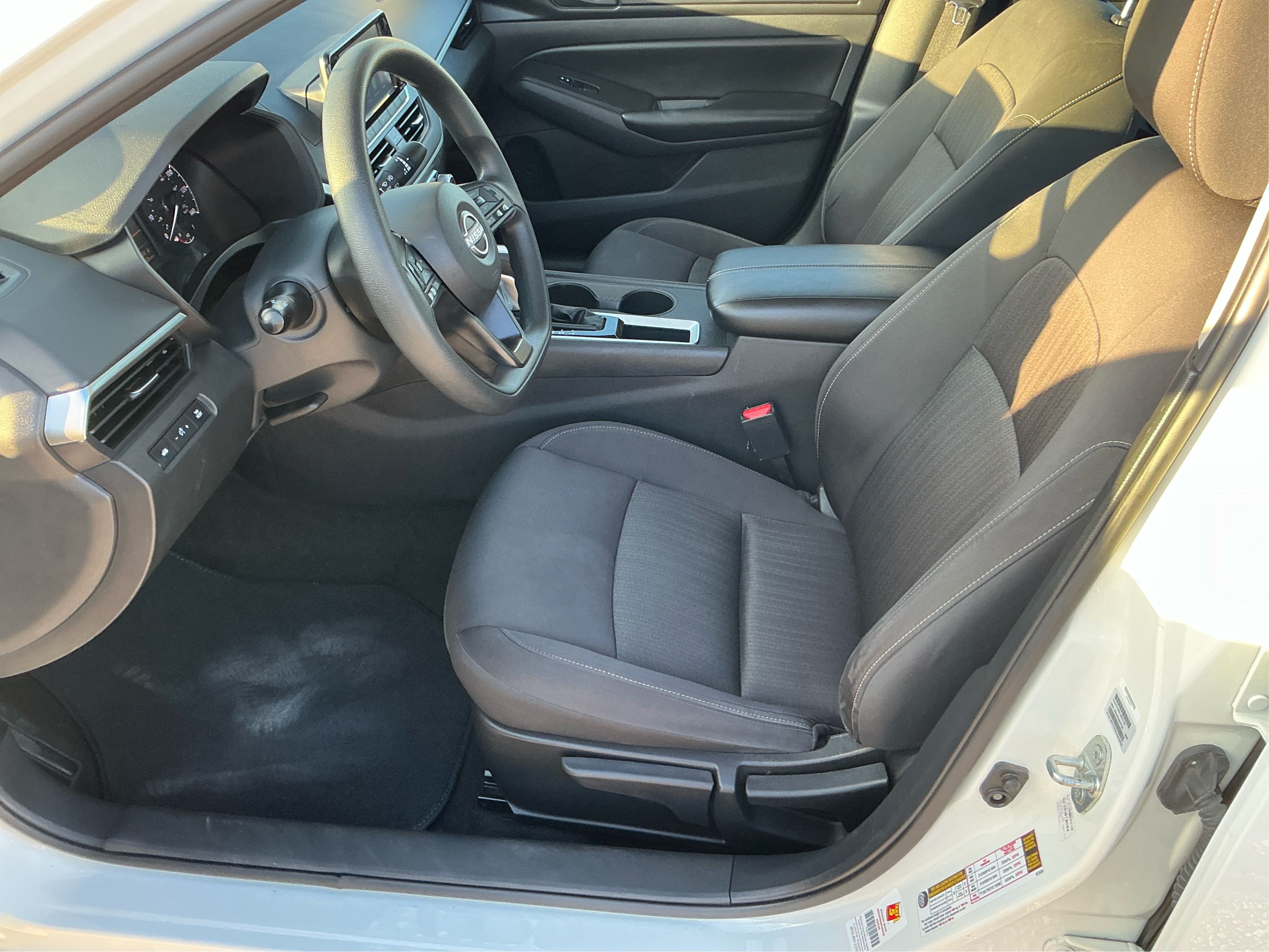 Neighborhood Autos, LLC - Used vehicle - SEDAN NISSAN ALTIMA 2024