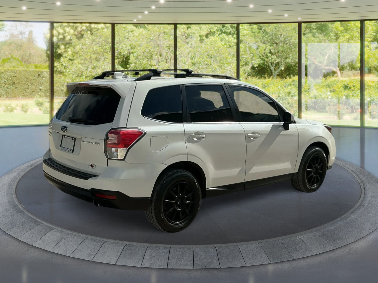 Neighborhood Autos, LLC - Used vehicle - SUV SUBARU FORESTER 2018