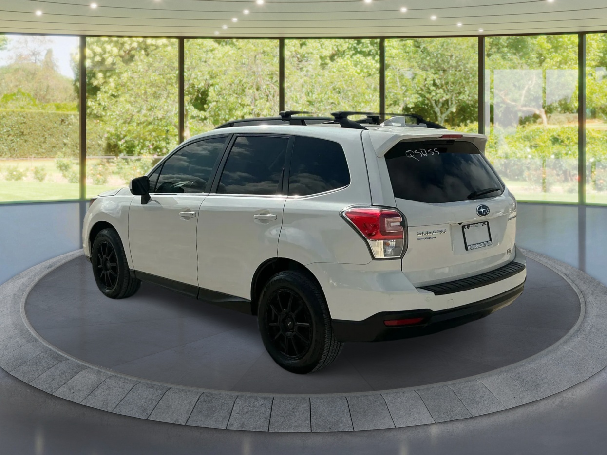 Neighborhood Autos, LLC - Used vehicle - SUV SUBARU FORESTER 2018
