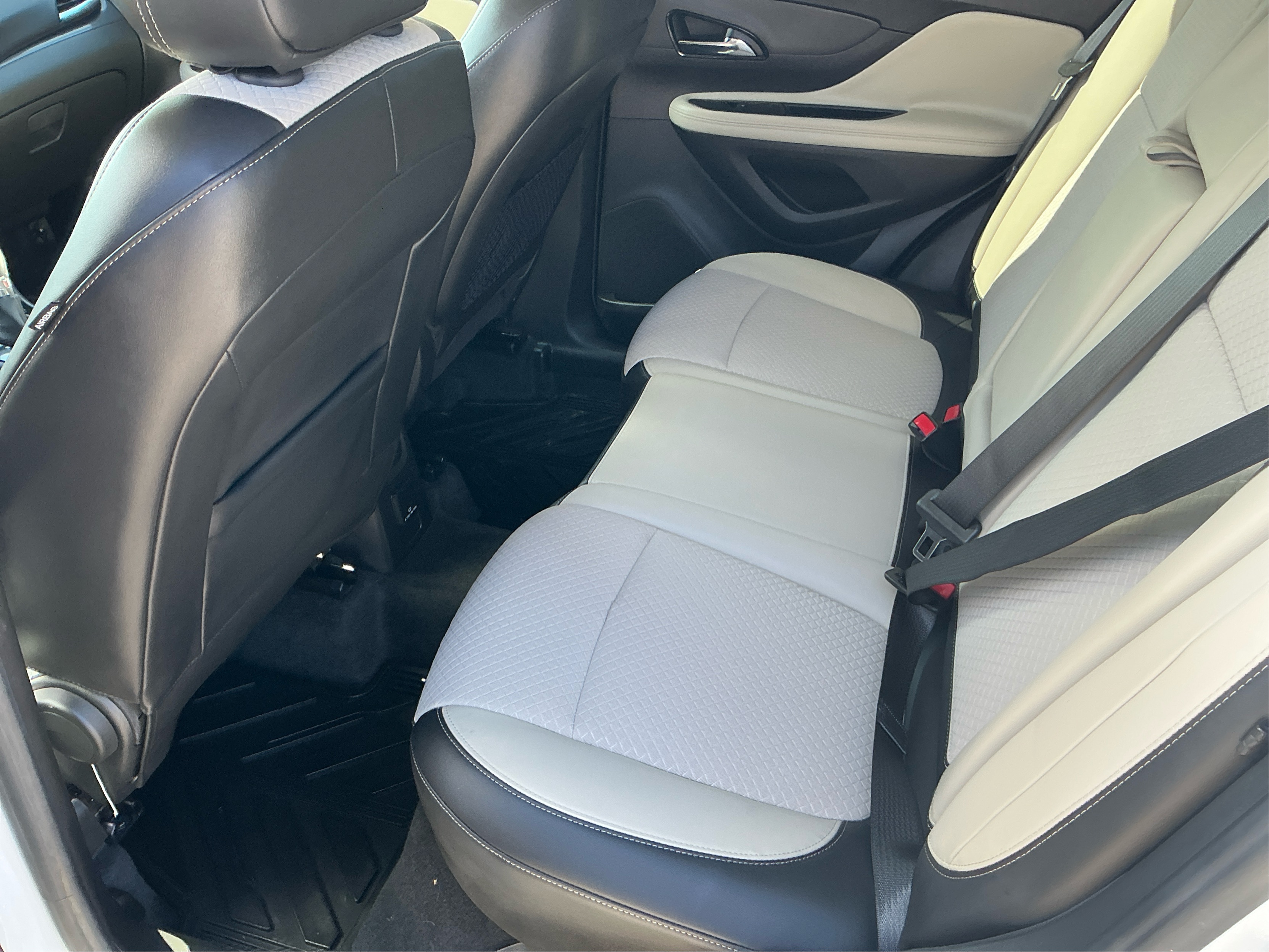 Neighborhood Autos, LLC - Used vehicle - SUV BUICK ENCORE 2020