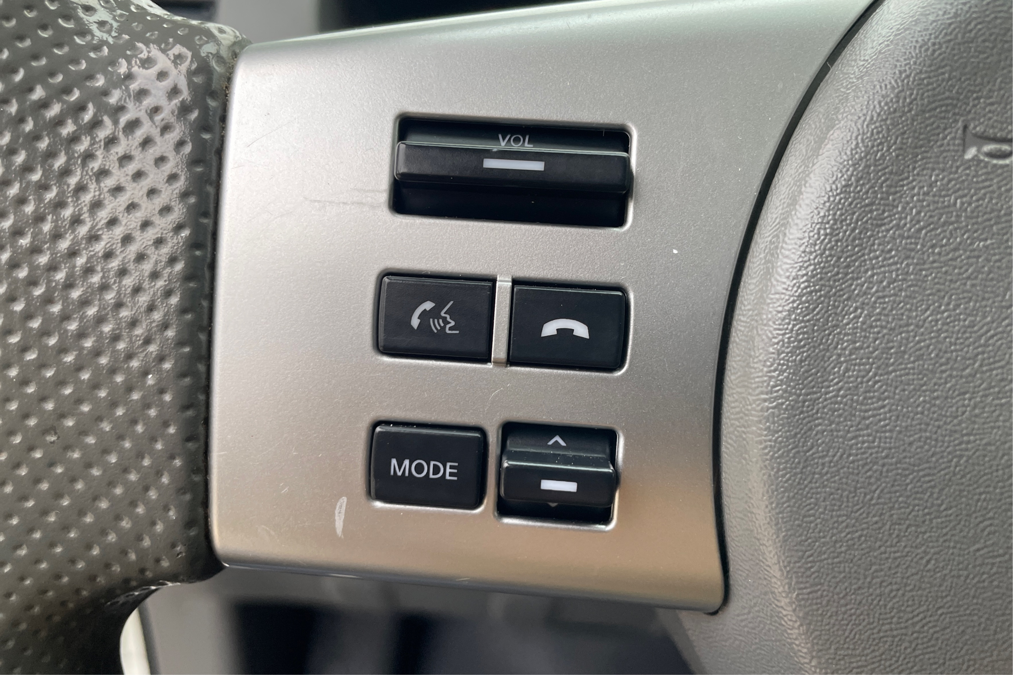 2019 Nissan Frontier SV - Photo 25