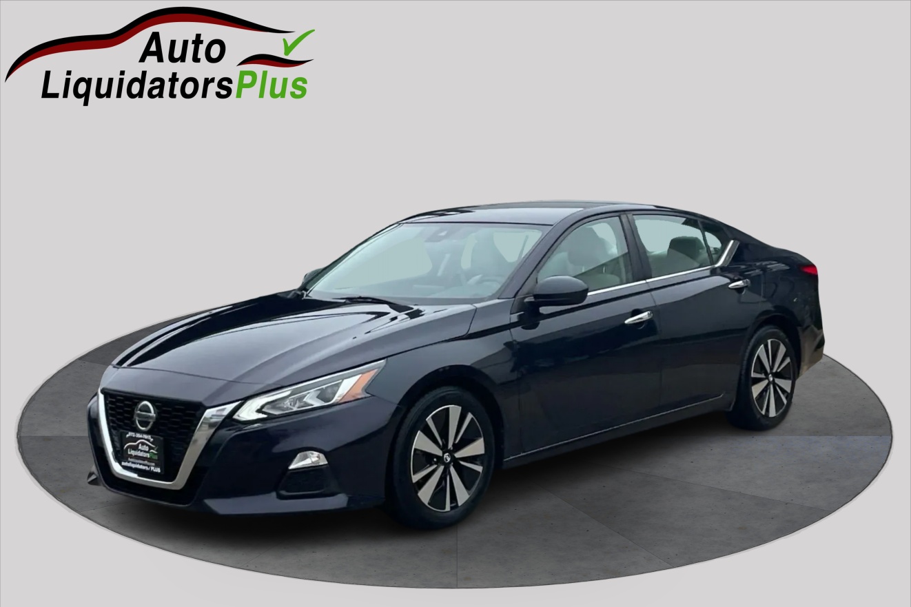 2022 Nissan Altima SV's photo