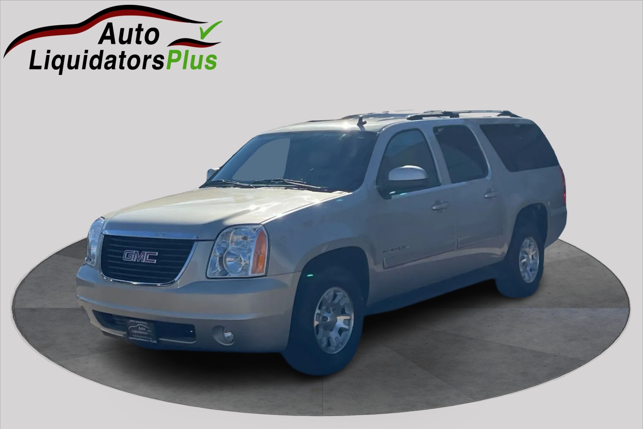 2013 GMC Yukon XL SLE's photo