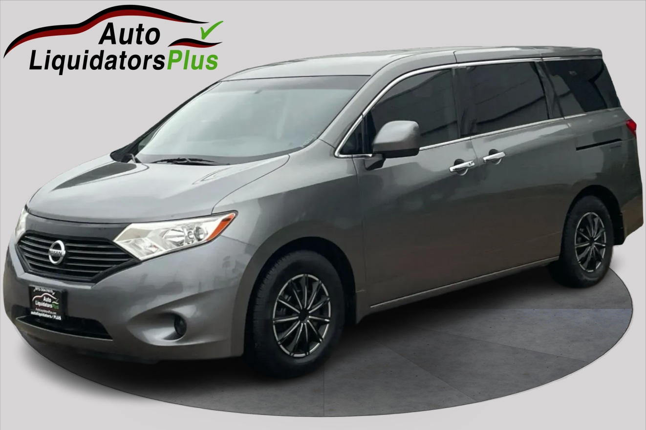 2015 Nissan Quest S's photo
