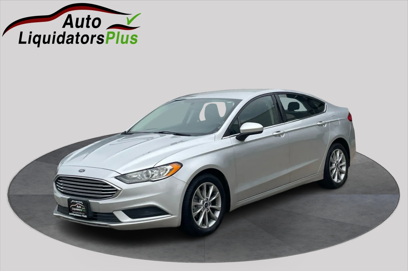 2017 Ford Fusion SE's photo