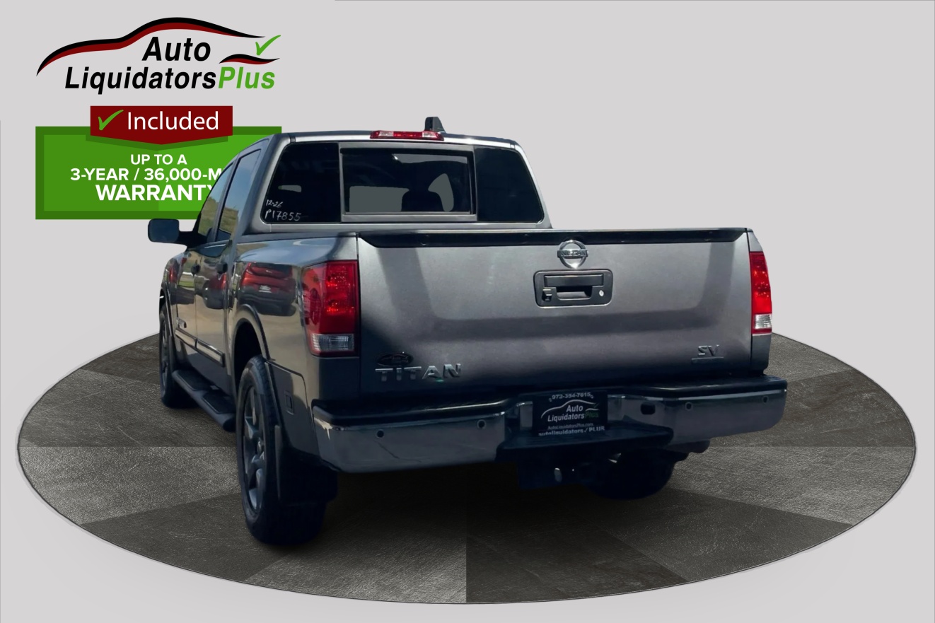 2015 Nissan Titan SV - Photo 7