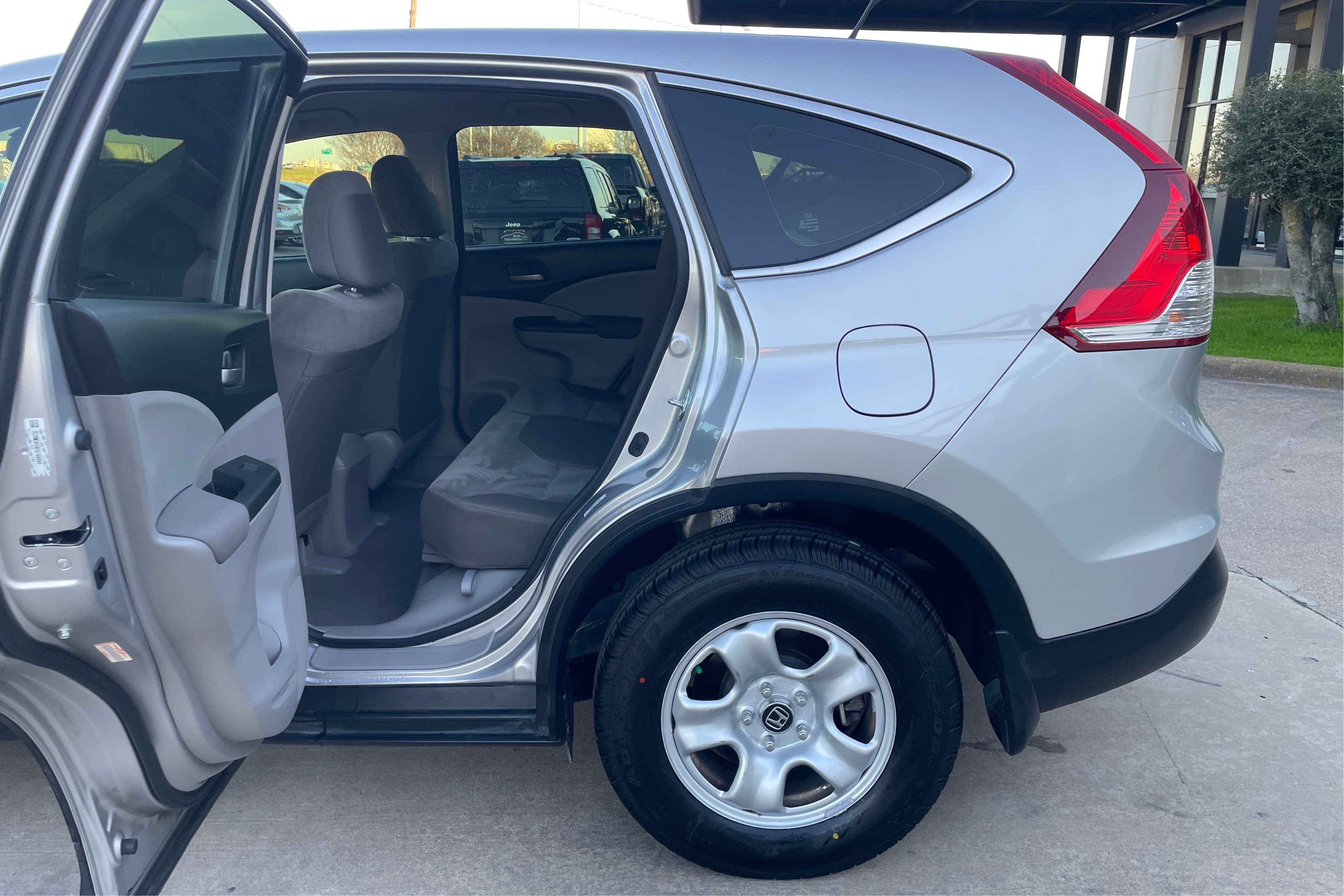 2014 Honda CR-V LX - Photo 10