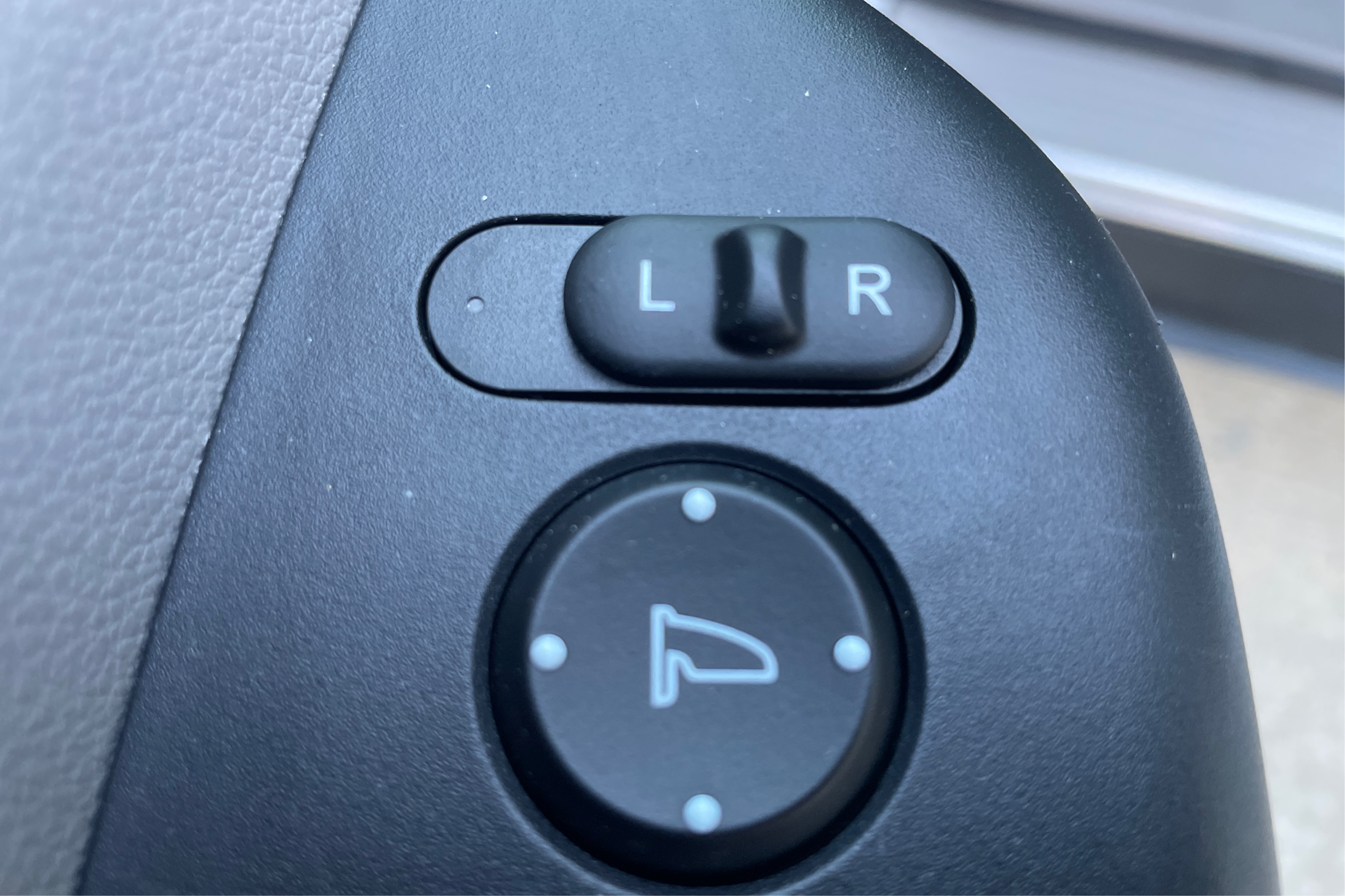 2014 Honda CR-V LX - Photo 29