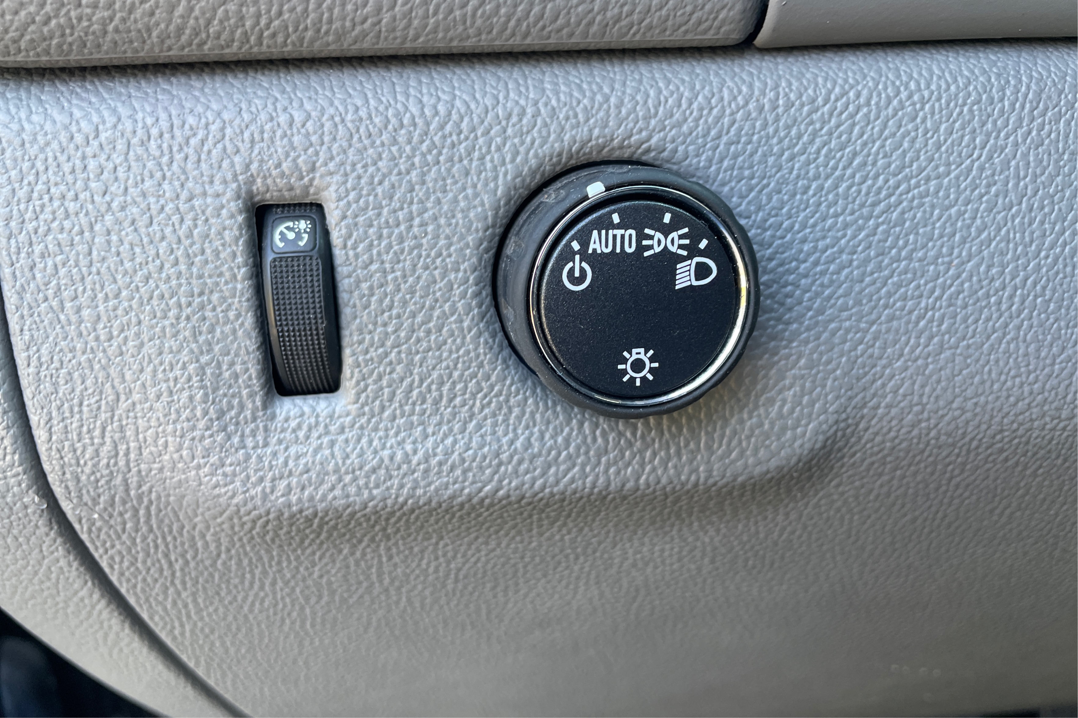 2017 GMC Canyon Base - Photo 18