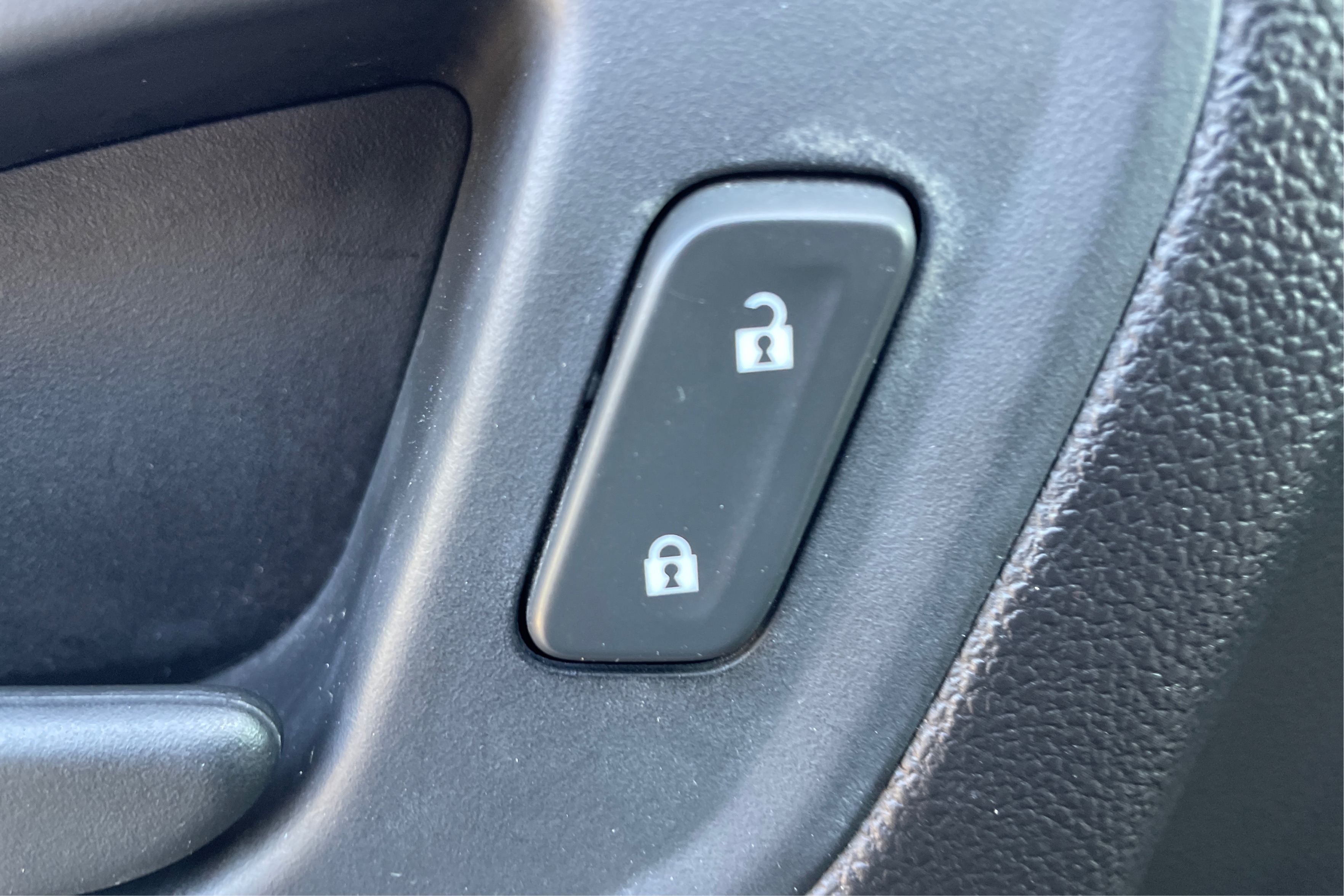 2017 GMC Canyon Base - Photo 25