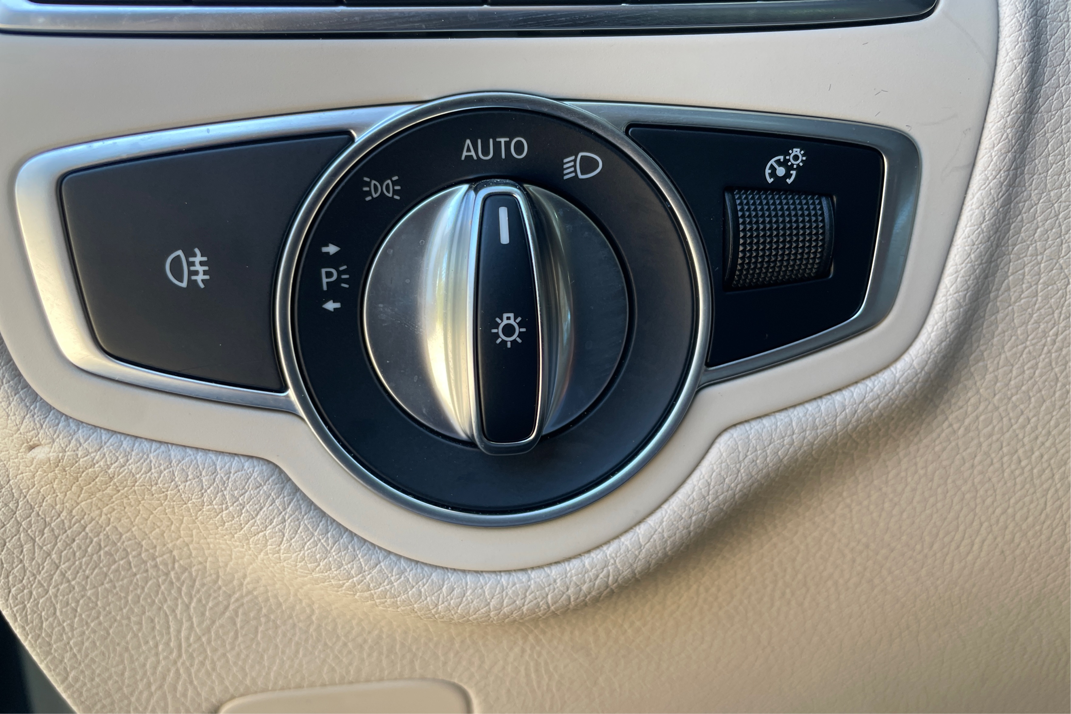 2018 Mercedes-Benz GLC GLC300 - Photo 20