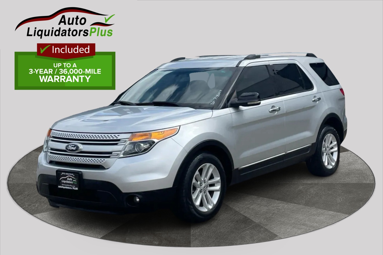 2013 Ford Explorer XLT's photo
