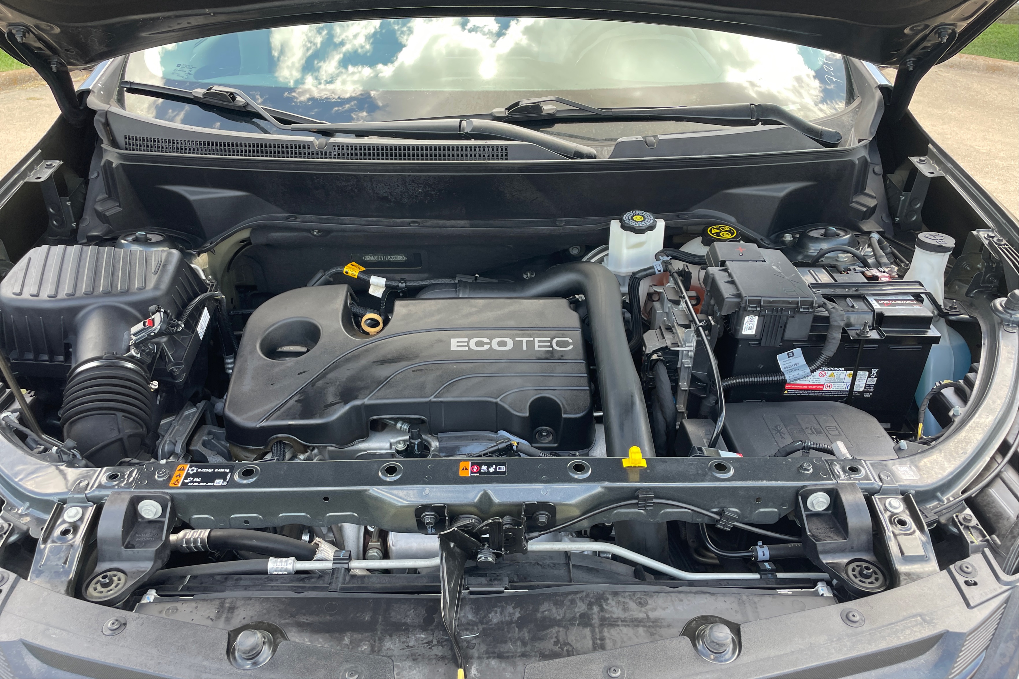 2020 Chevrolet Equinox LS - Photo 24