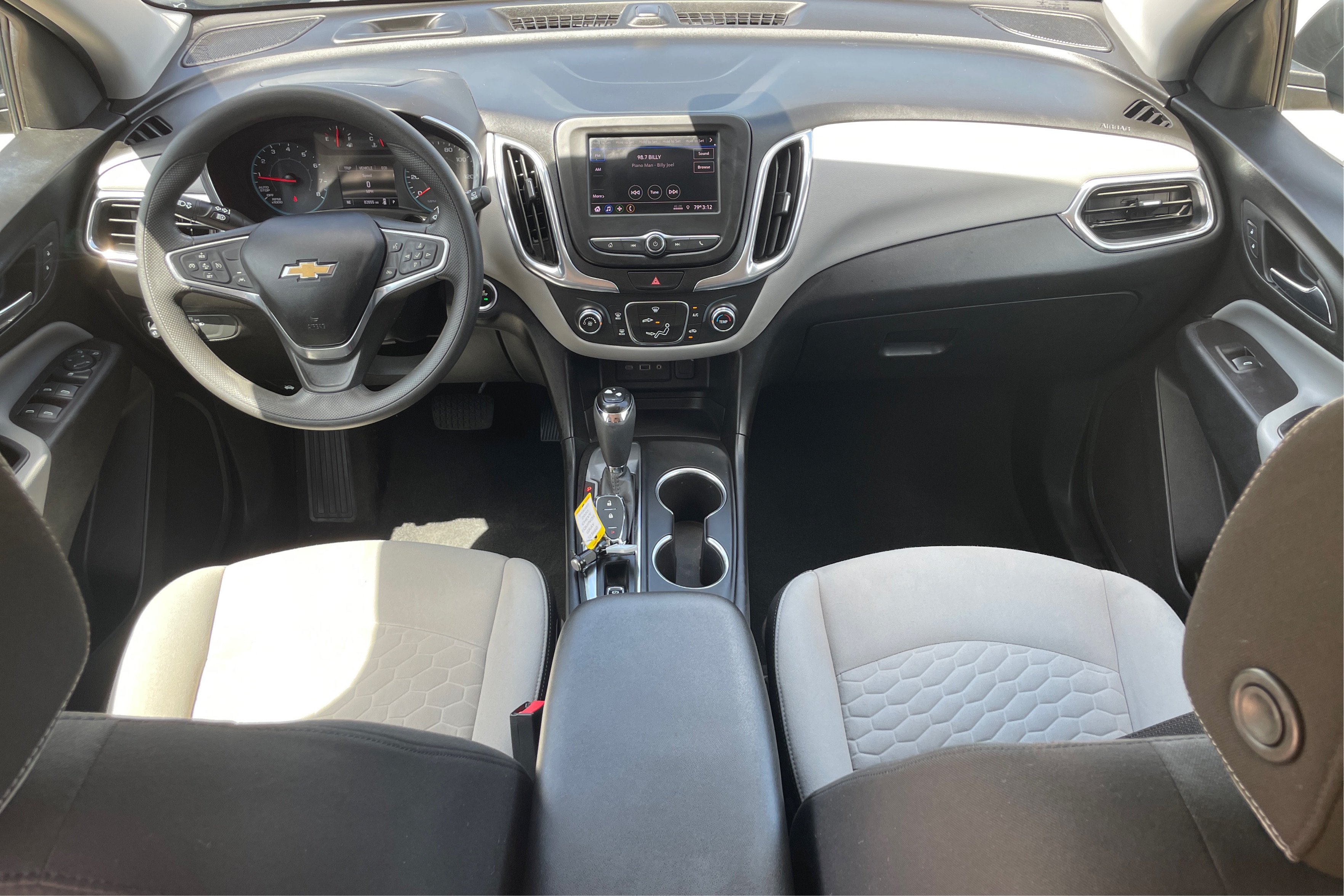 2020 Chevrolet Equinox LS - Photo 15