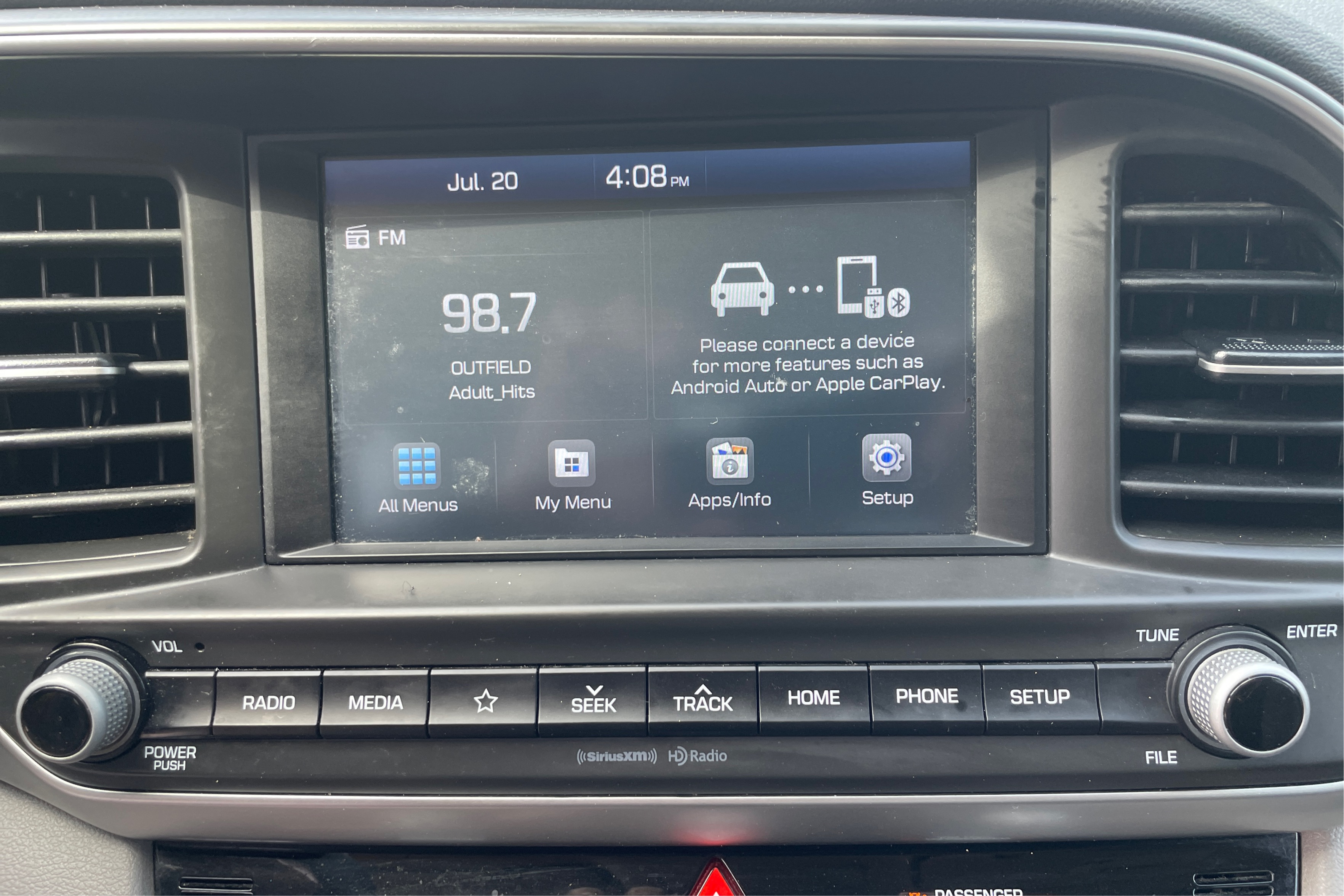 2020 Hyundai Elantra SEL - Photo 13