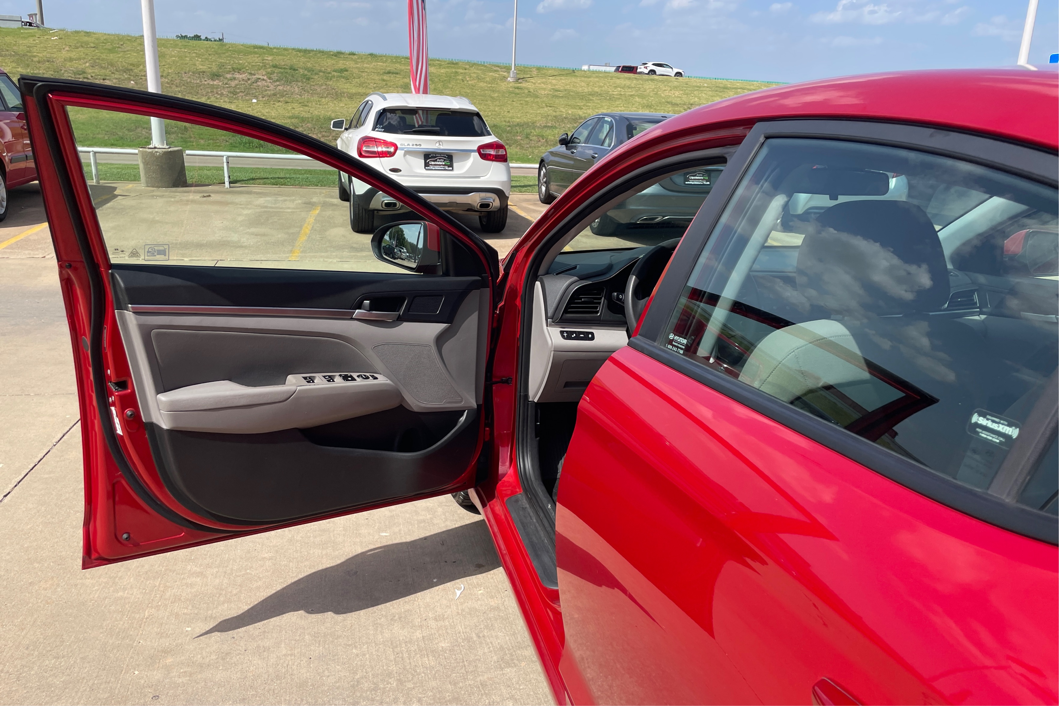 2020 Hyundai Elantra SEL - Photo 21
