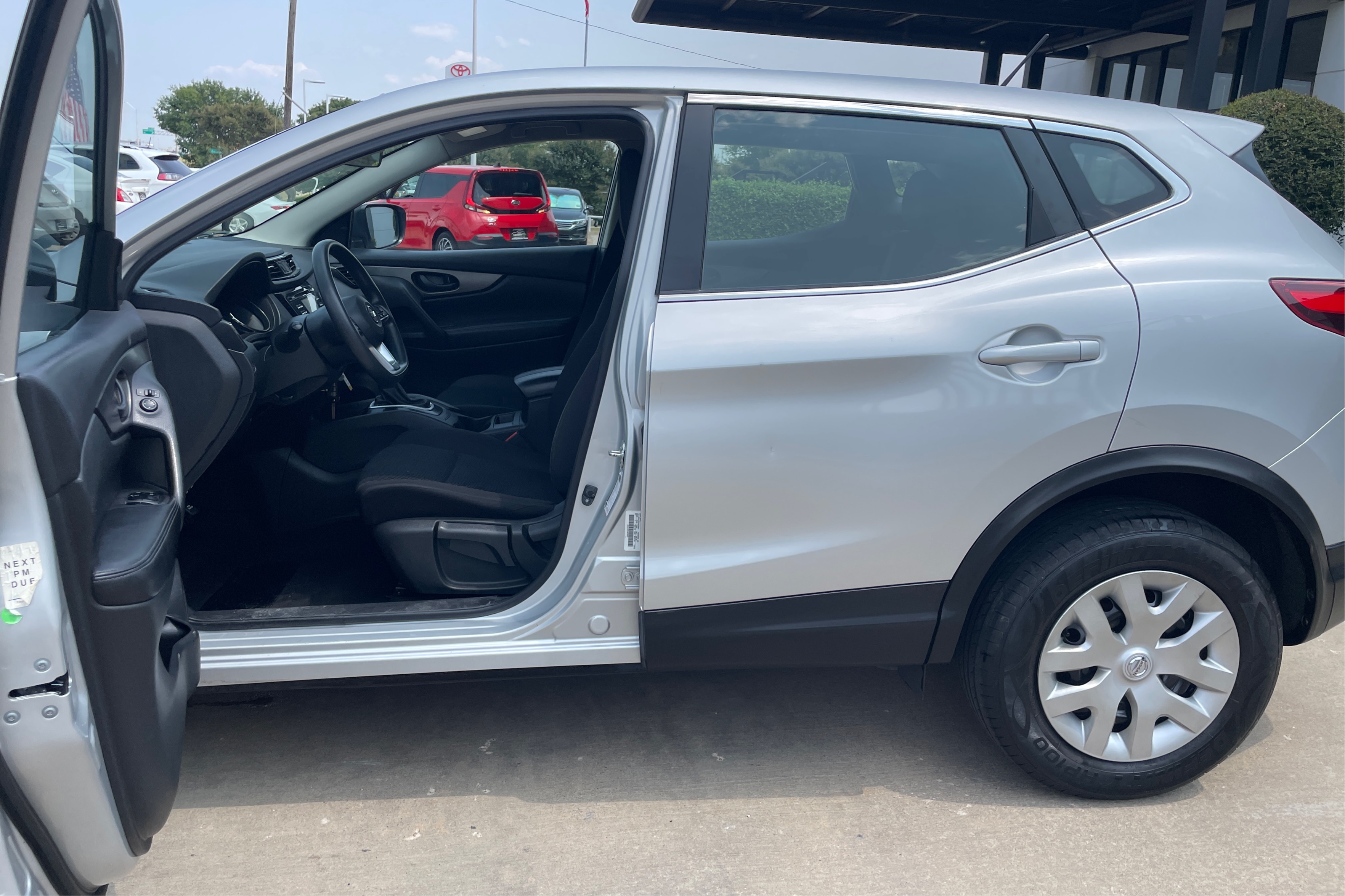 2018 Nissan Rogue Sport S - Photo 9