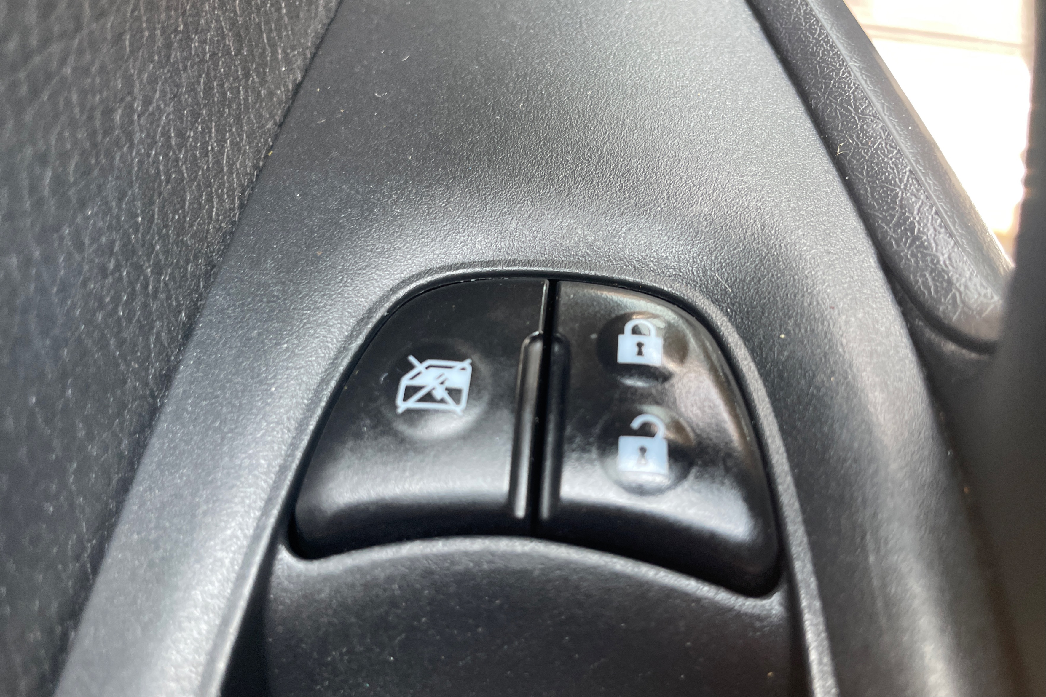2018 Nissan Rogue Sport S - Photo 28