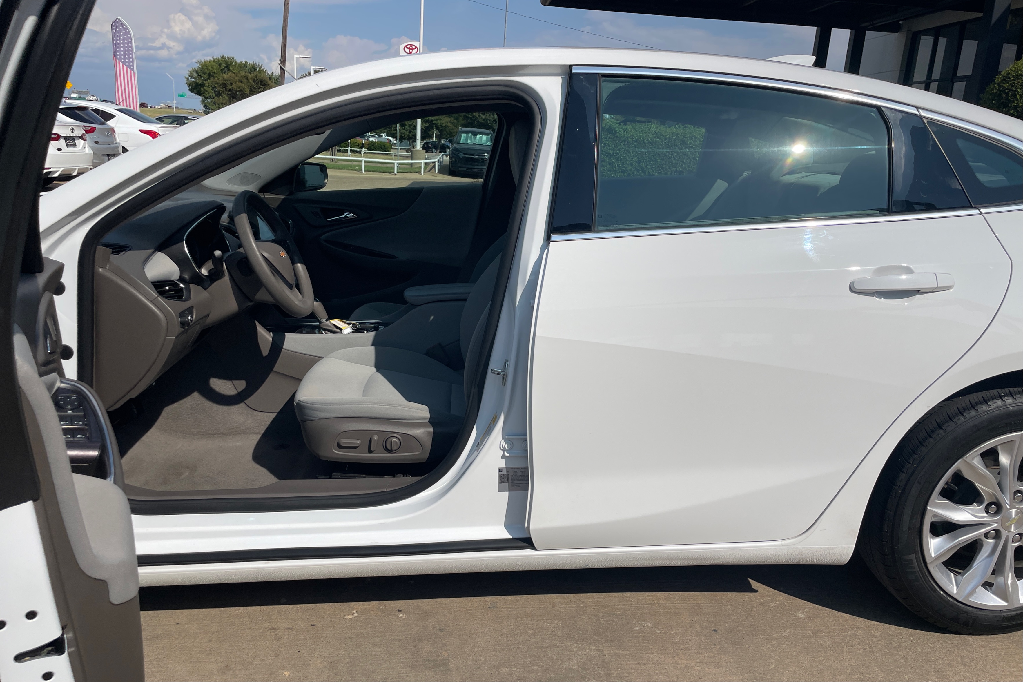 2020 Chevrolet Malibu 1LT - Photo 9