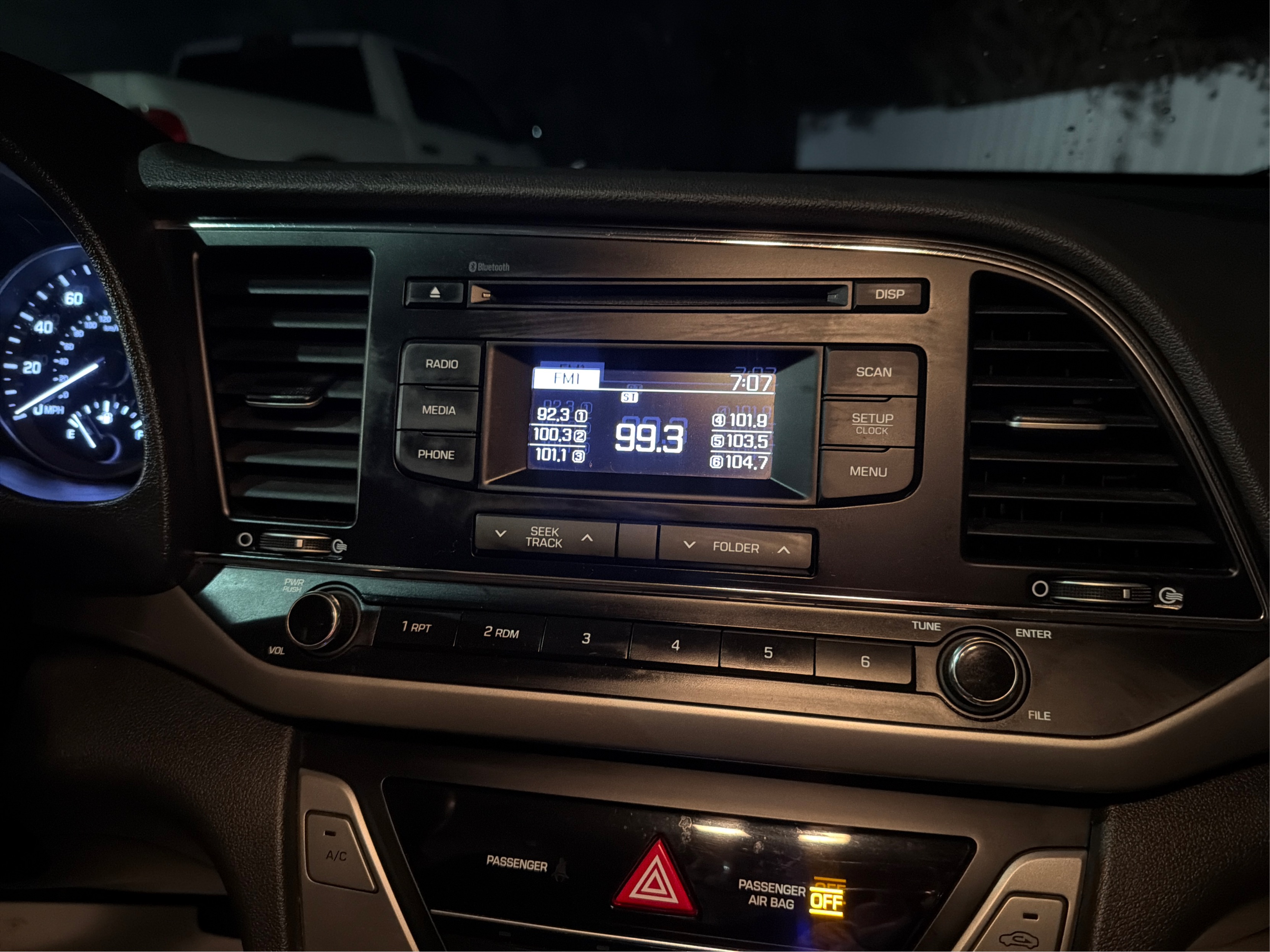 2018 Hyundai Elantra SE - Photo 14