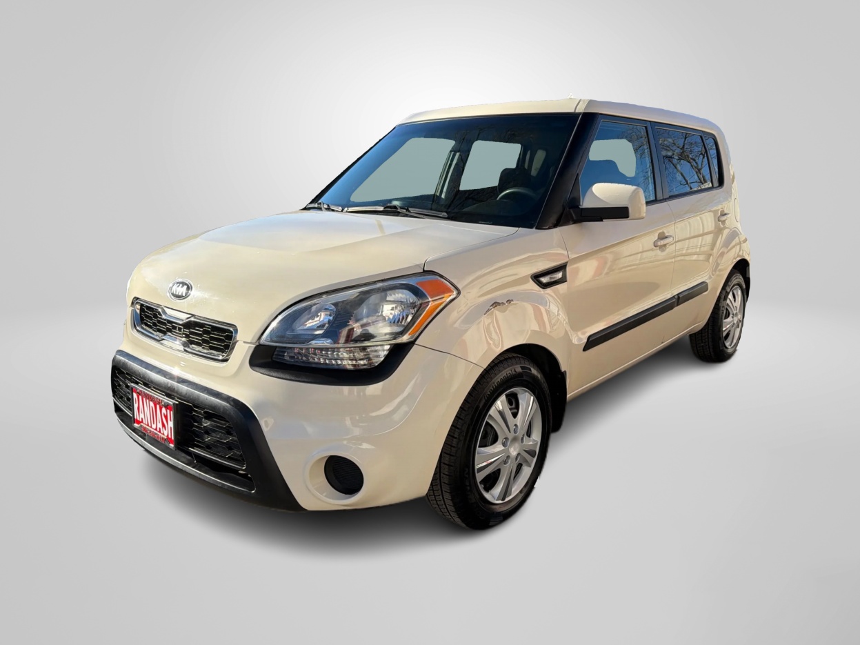 2013 Kia Soul Base's photo