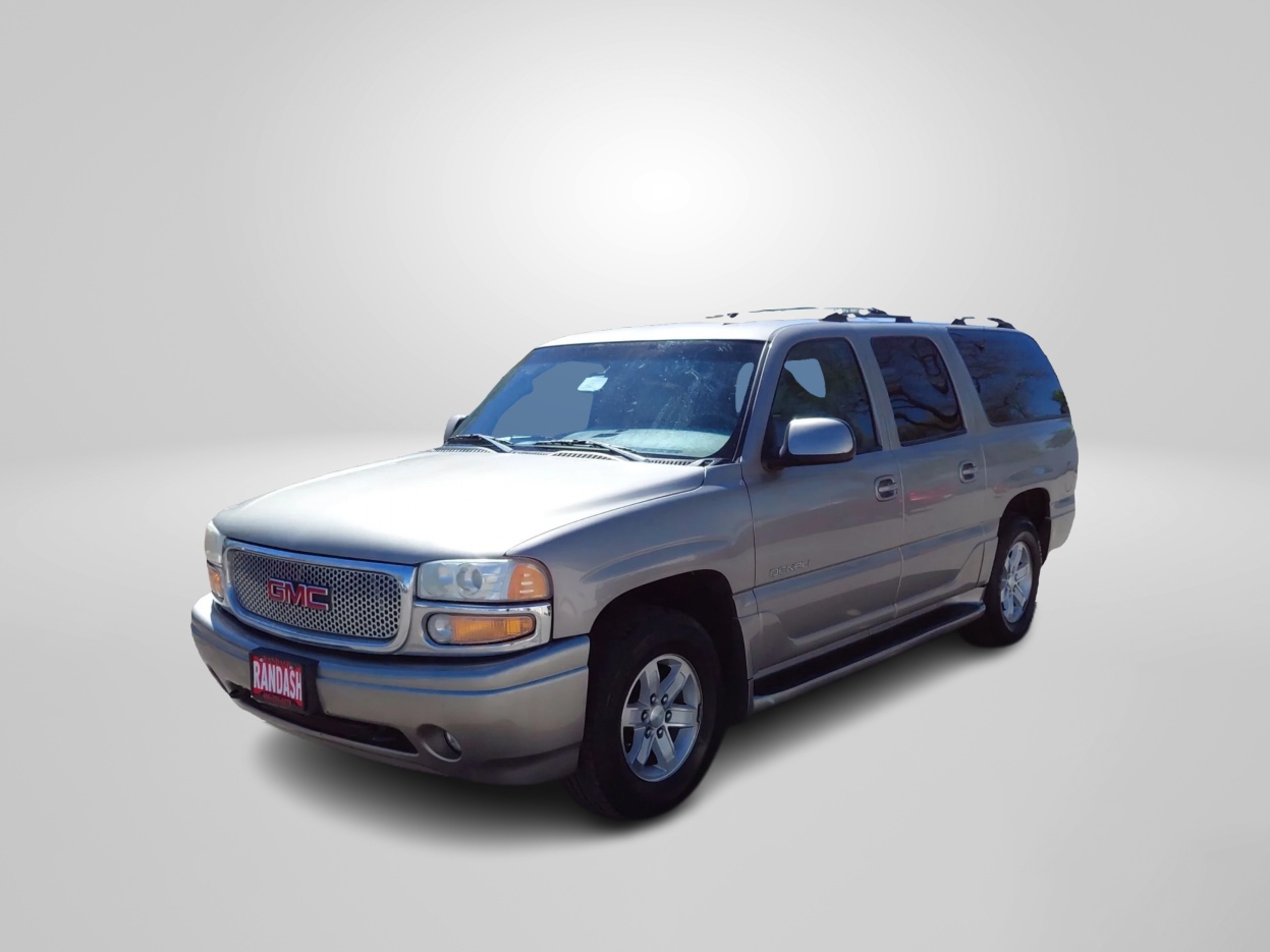 2001 GMC Yukon Denali's photo