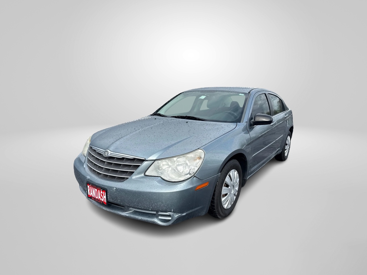 2010 Chrysler Sebring Touring's photo