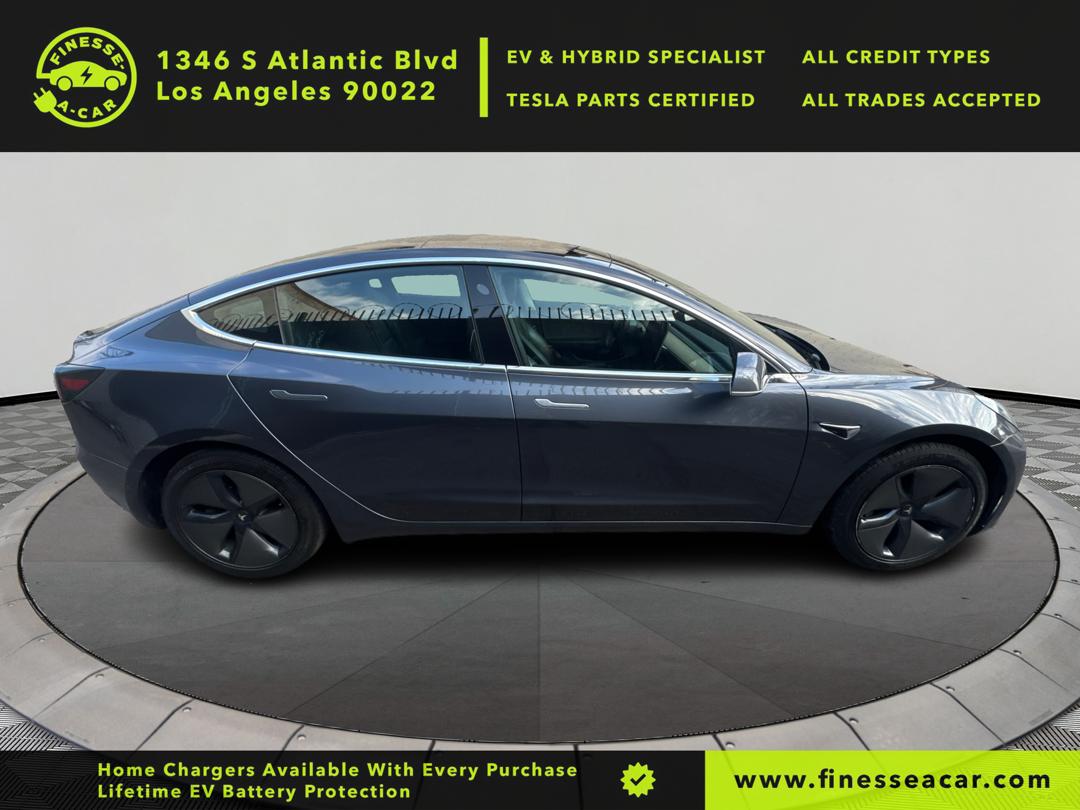 2022 Tesla Model 3 Long Range All-Wheel Drive photo 40