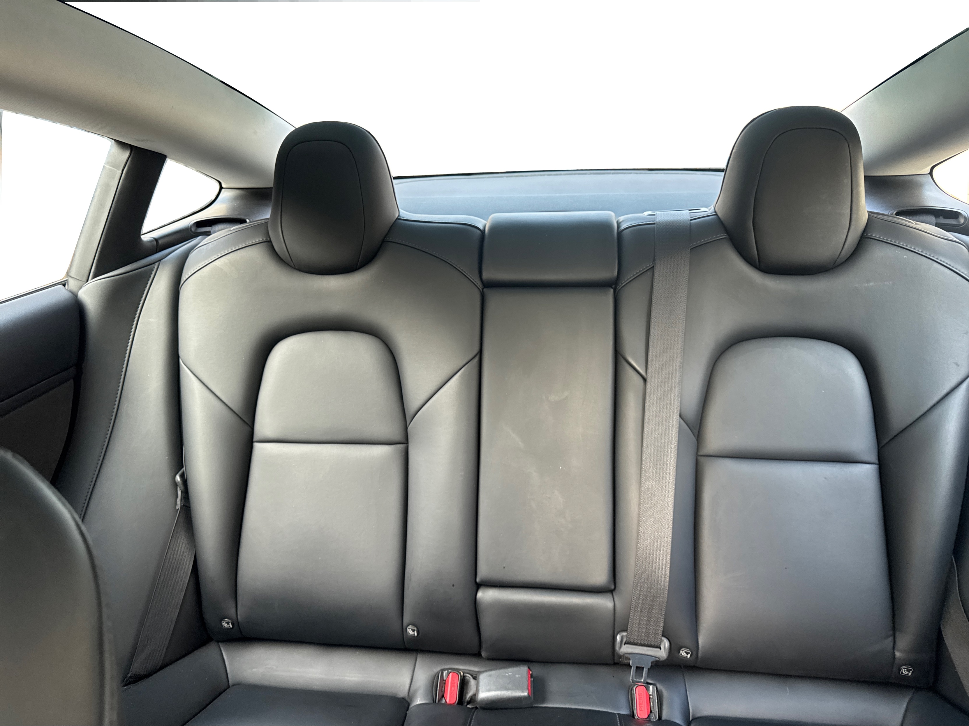 2022 Tesla Model 3 Long Range All-Wheel Drive photo 46