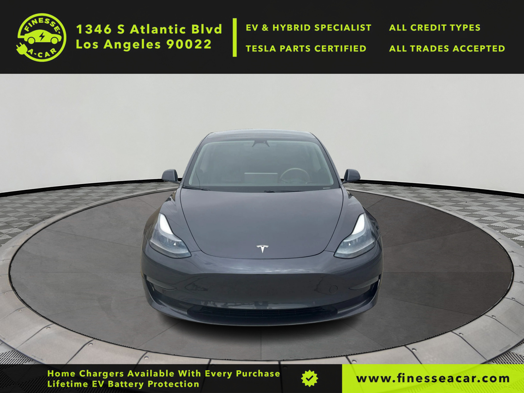2021 Tesla Model 3 Standard Range Plus Rear-Wheel Drive photo 3