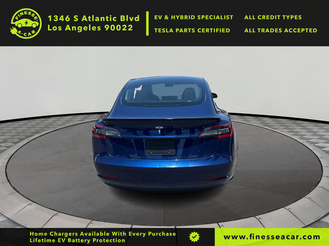 2023 Tesla Model 3 photo 6