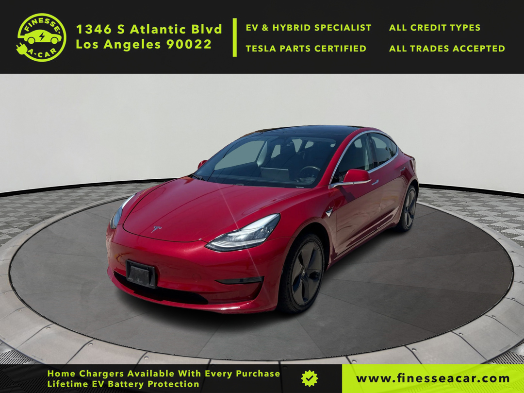 2019 Tesla Model 3 Rear-Wheel Drive Mid Range's photo