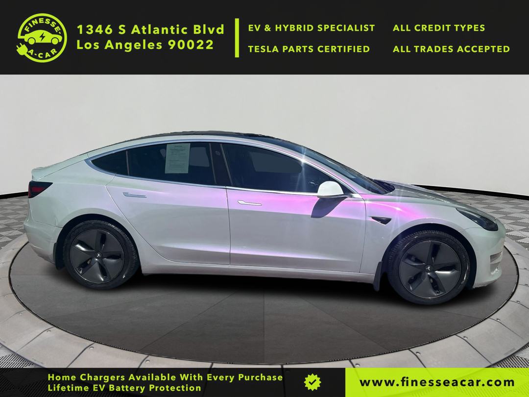 2023 Tesla Model 3 photo 9