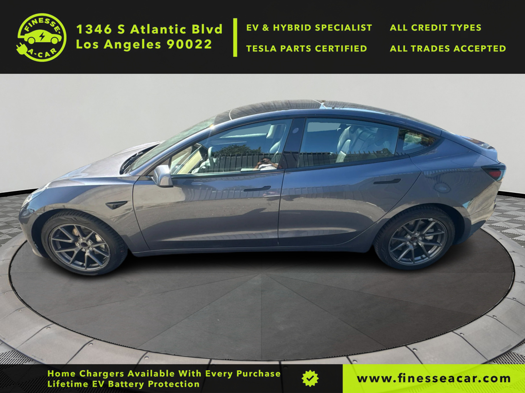 2023 Tesla Model 3 photo 7